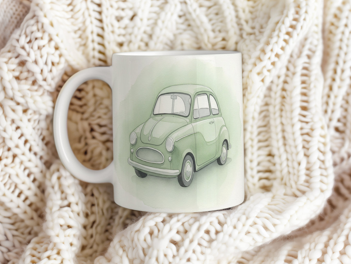 Hrnek s retro autem v zahradě