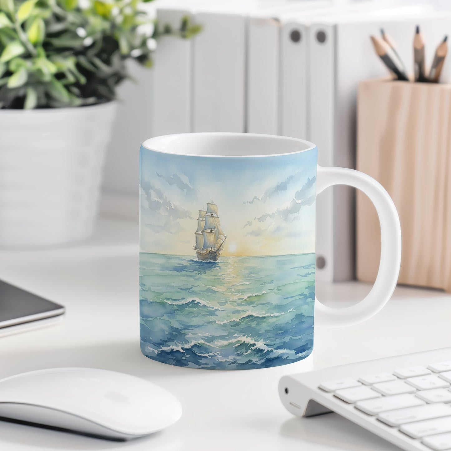 Hrnek s plachetnicí za úsvitu