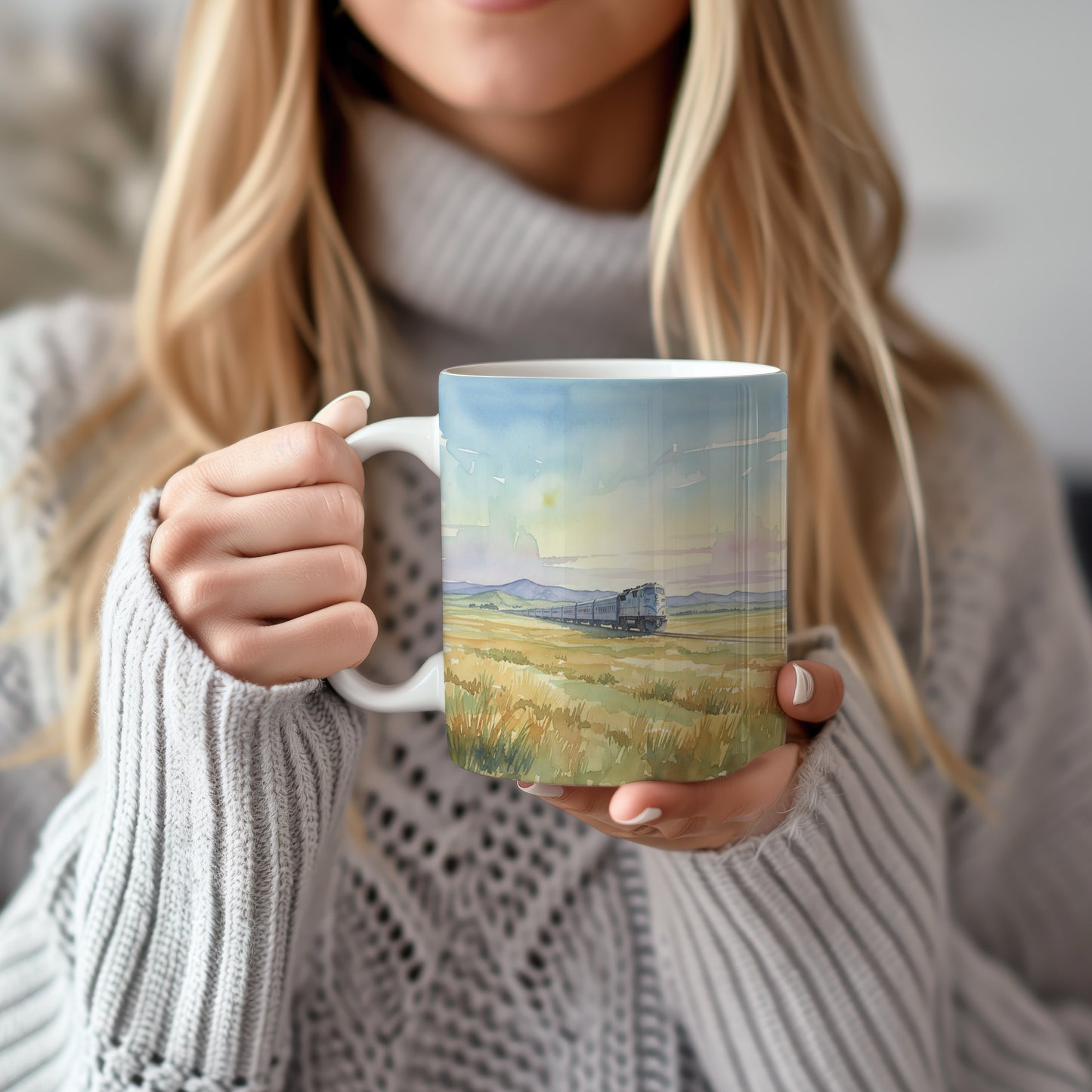 Hrnek s vlakem v otevřené krajině