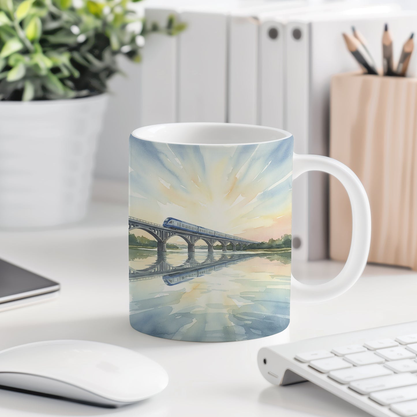 Hrnek s rychlovlakem nad řekou