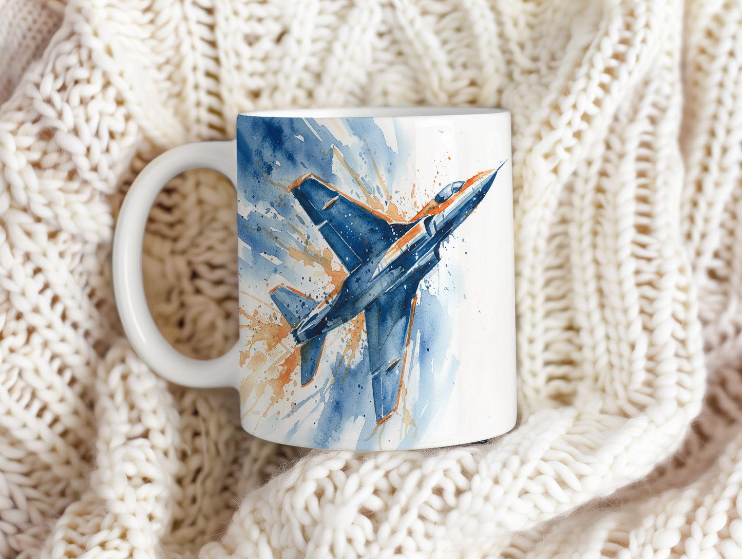 Hrnek s proudovým letadlem v modrých tónech