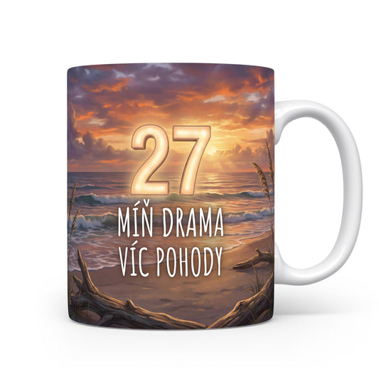 Hrnček s nápisem MÍŇ DRAMA VÍC POHODY