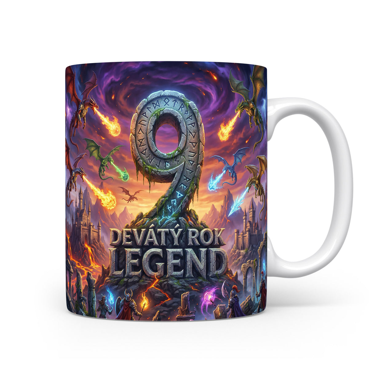 Hrnček s motivem Devátý rok legend