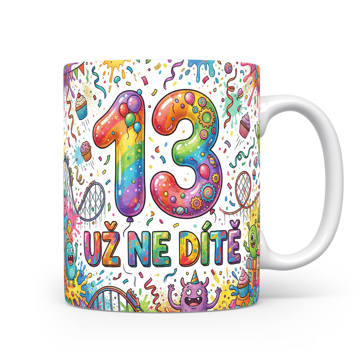 Hrnček s číslem 13 a nápisem 'UŽ NE DÍTĚ'.