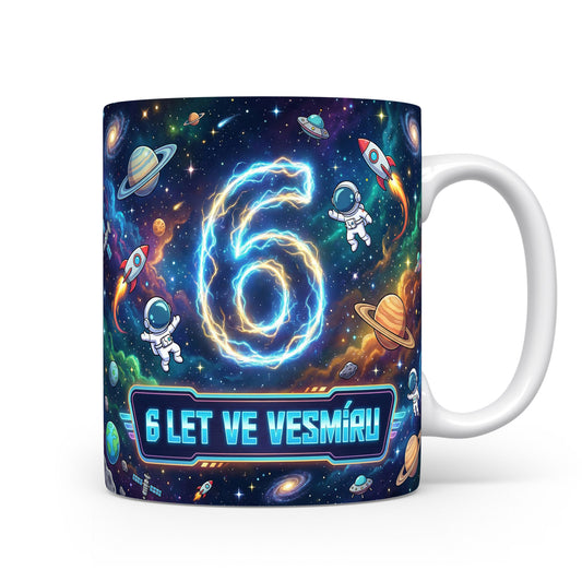 Hrnček s motivem vesmíru a číslem 6