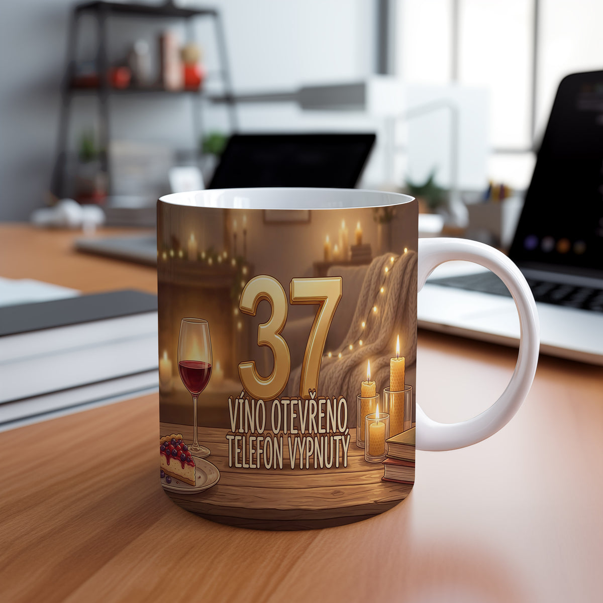 Narozeninový hrnek 37 let – VÍNO OTEVŘENO, TELEFON VYPNUTÝ