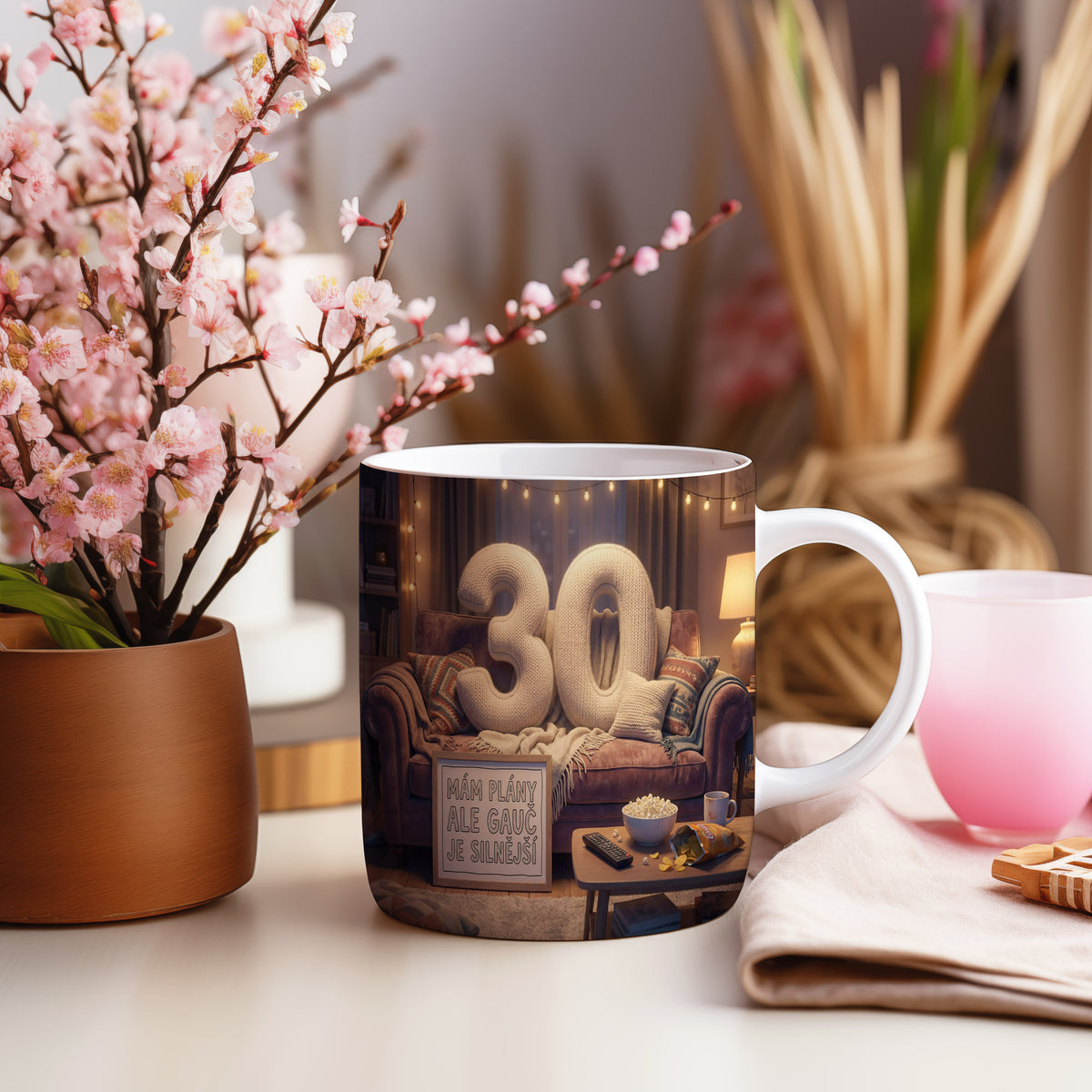 Narozeninový hrnek 30 let – MÁM PLÁNY ALE GAUČ JE SILNĚJŠÍ