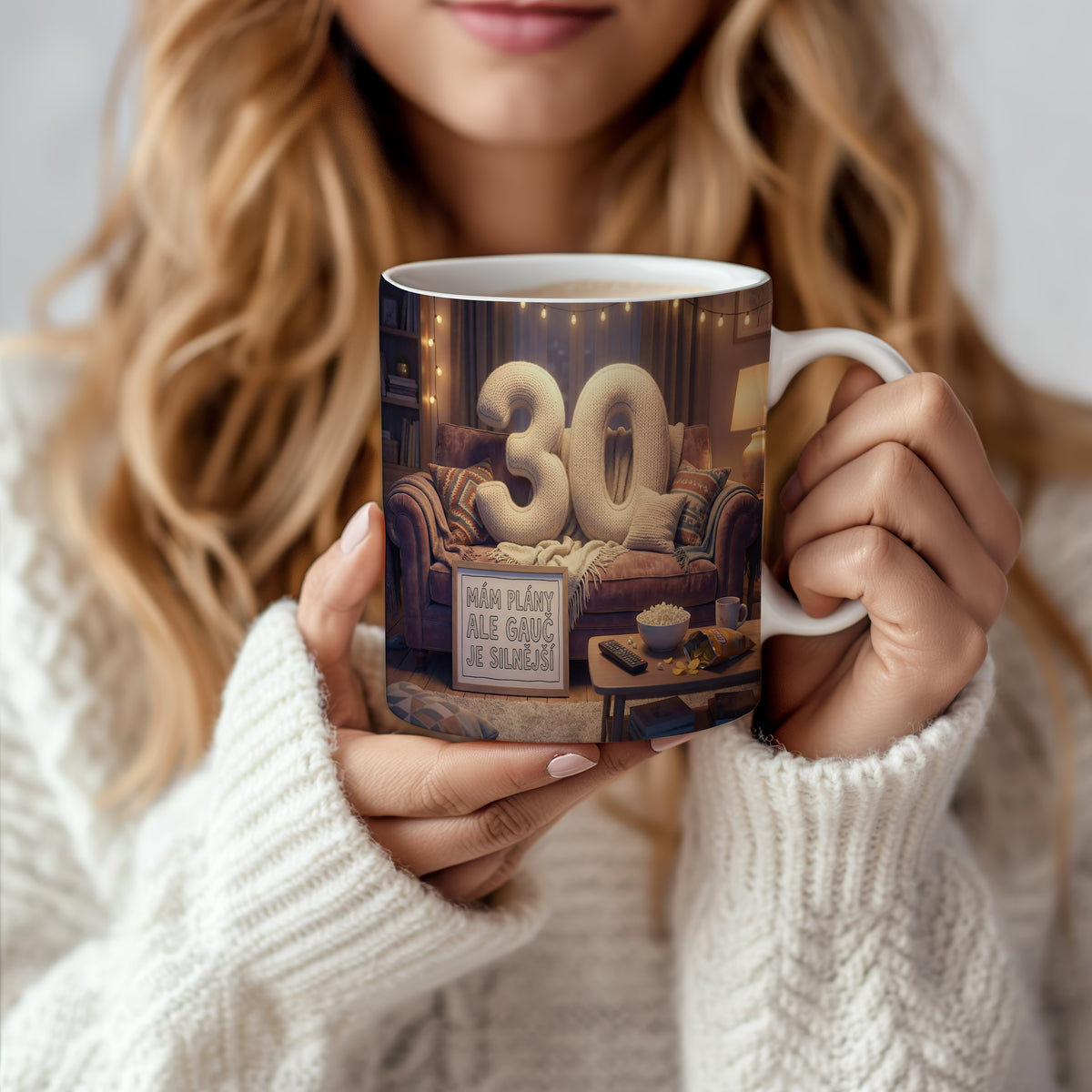 Narozeninový hrnek 30 let – MÁM PLÁNY ALE GAUČ JE SILNĚJŠÍ