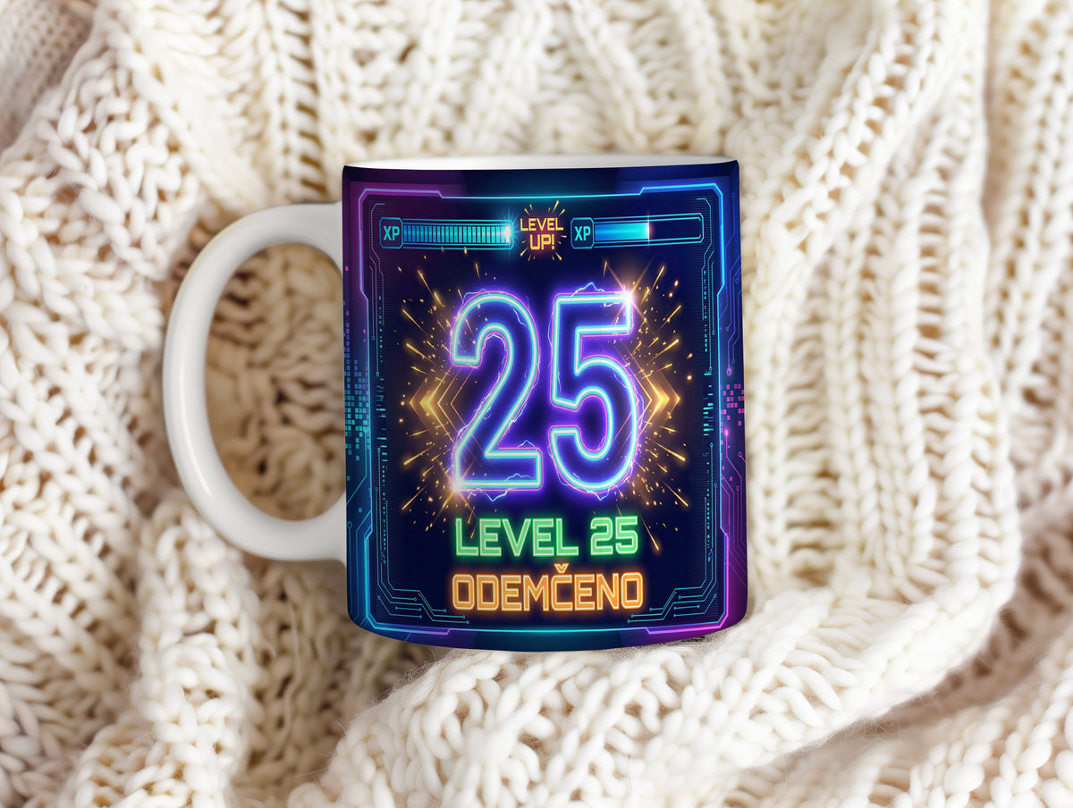 Narozeninový hrnek 25 let – LEVEL 25 ODEMČENO