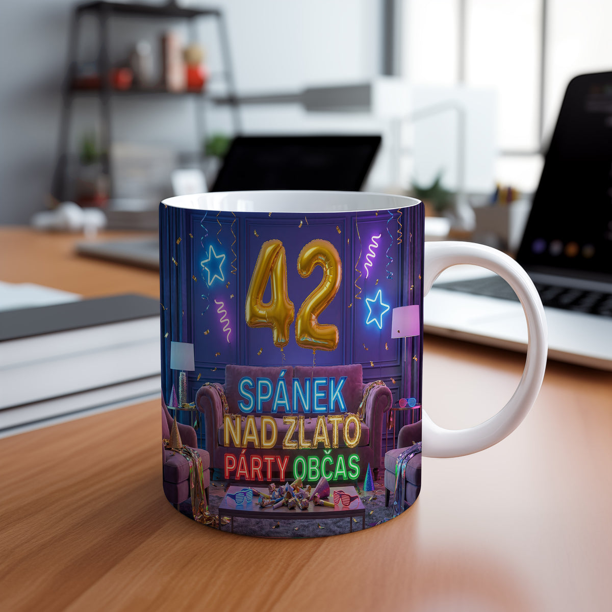 Narozeninový hrnek 42 let – SPÁNEK NAD ZLATO PÁRTY OBČAS