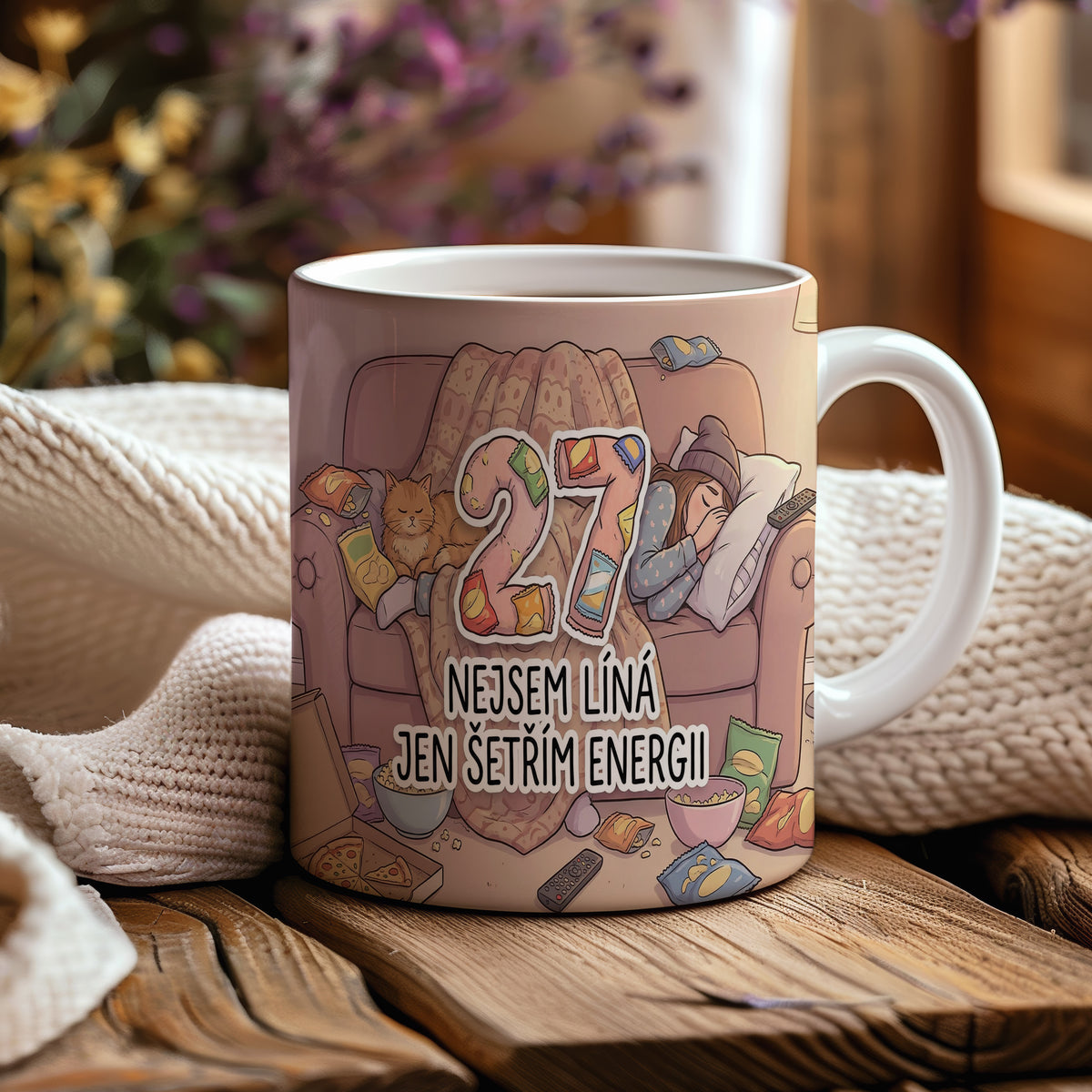 Narozeninový hrnek 27 let – NEJSEM LÍNÁ JEN ŠETŘÍM ENERGII