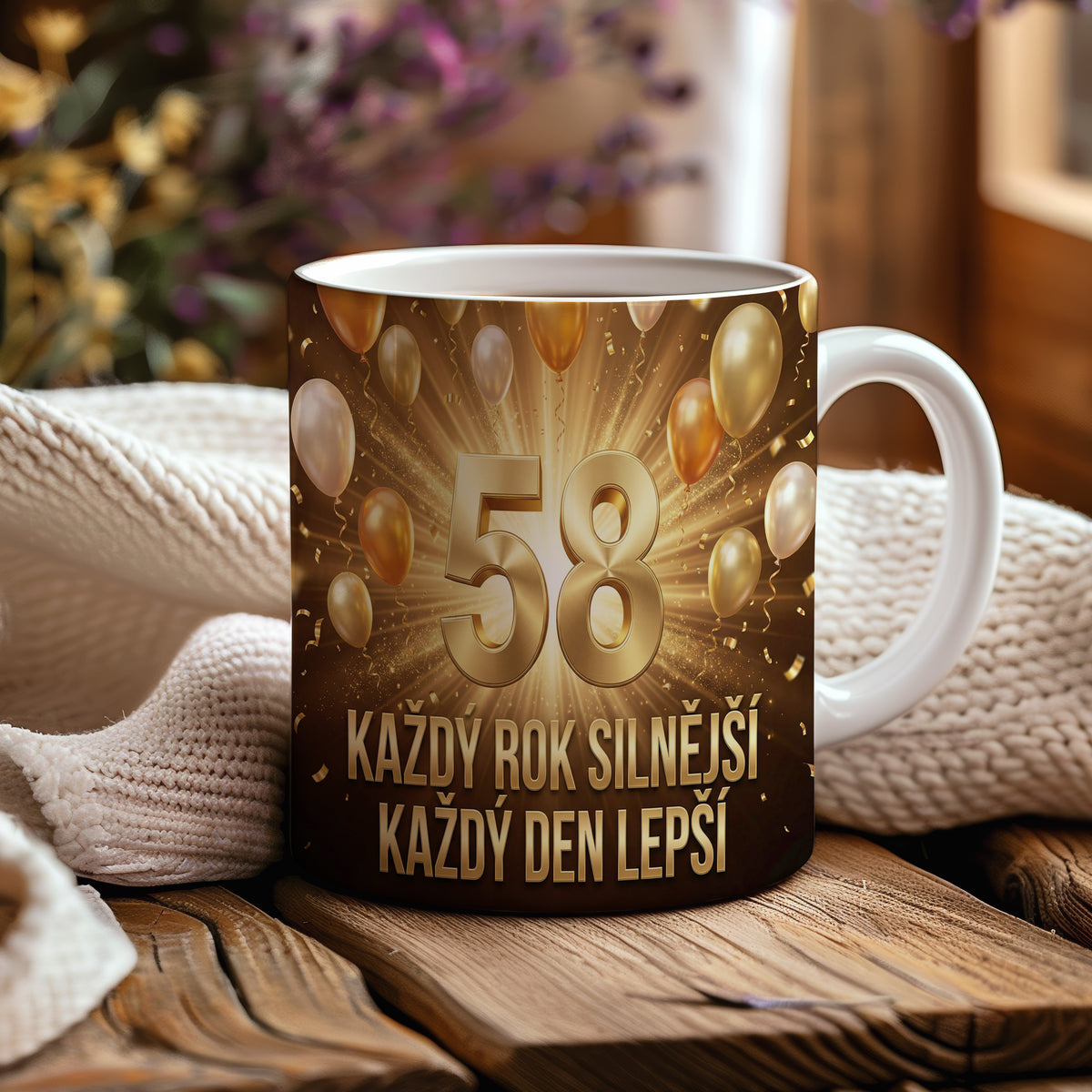 Narozeninový hrnek 58 let – KAŽDÝ ROK SILNĚJŠÍ KAŽDÝ DEN LEPŠÍ