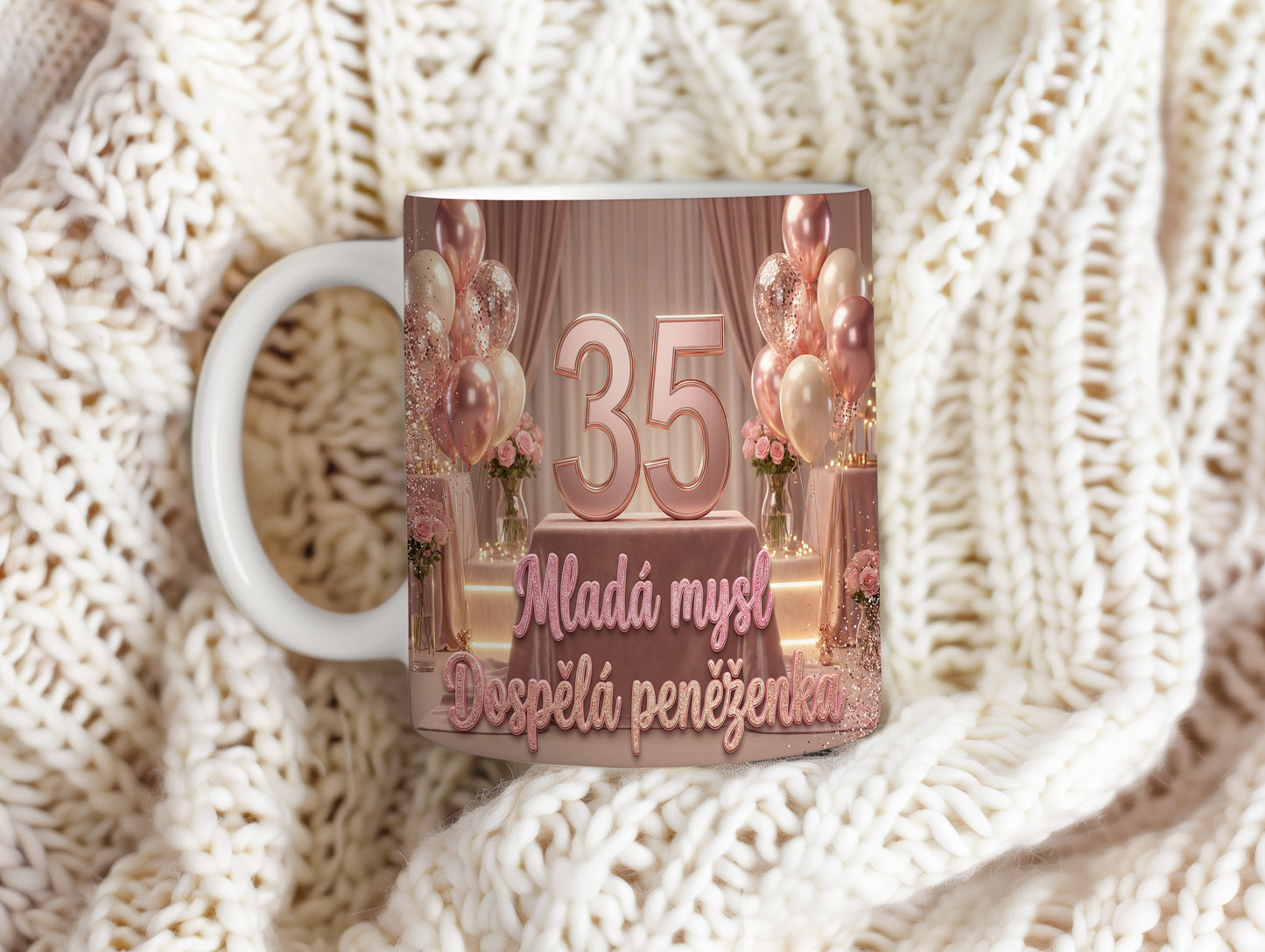 Narozeninový hrnek 35 let – Mladá mysl, Dospělá peněženka
