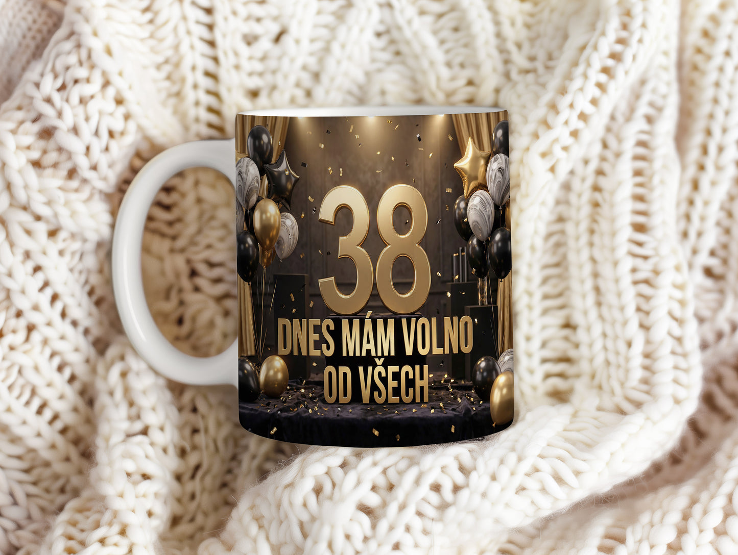 Narozeninový hrnek 38 let – DNES MÁM VOLNO OD VŠECH