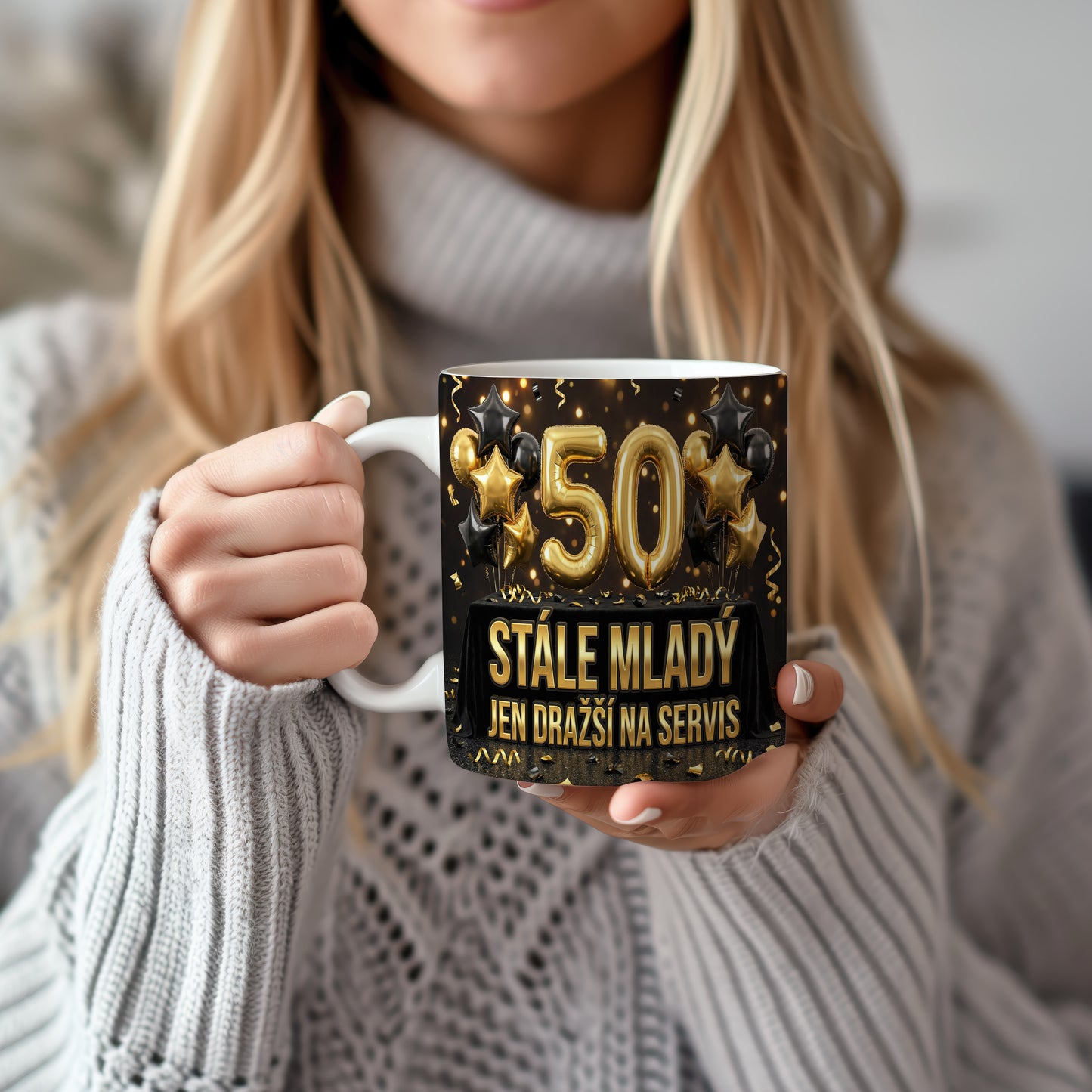 Narozeninový hrnek 50 let – STÁLE MLADÝ JEN DRAŽŠÍ NA SERVIS