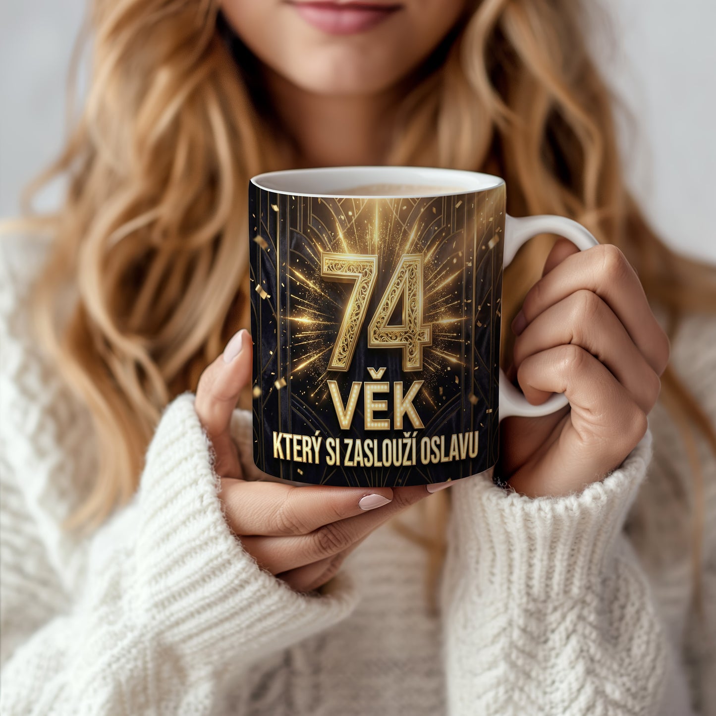 Narozeninový hrnek 74 let – VĚK, KTERÝ SI ZASLOUŽÍ OSLAVU
