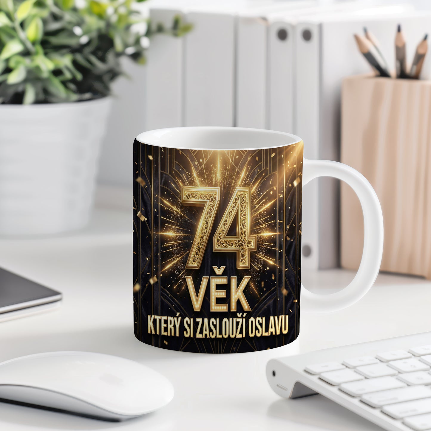 Narozeninový hrnek 74 let – VĚK, KTERÝ SI ZASLOUŽÍ OSLAVU