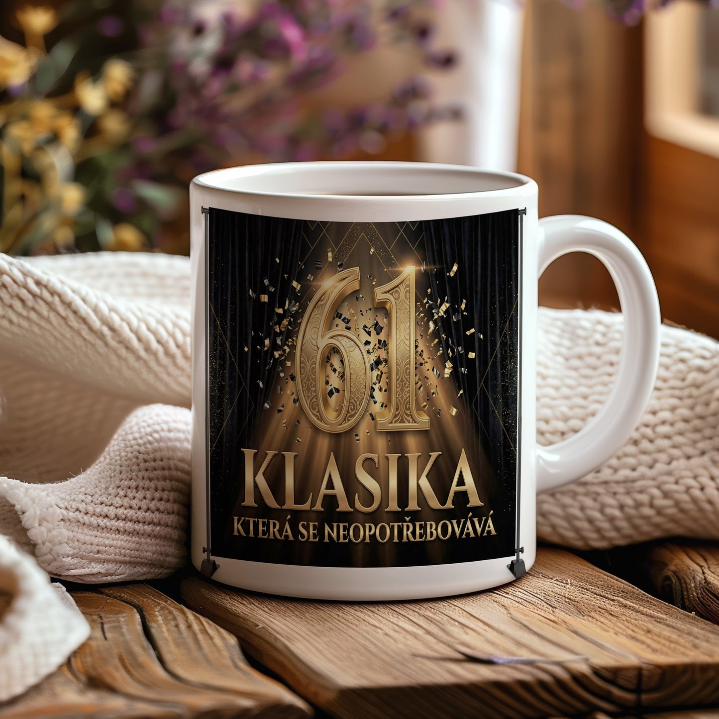 Narozeninový hrnek 61 let – KLASIKA KTERÁ SE NEOPOTŘEBOVÁVÁ