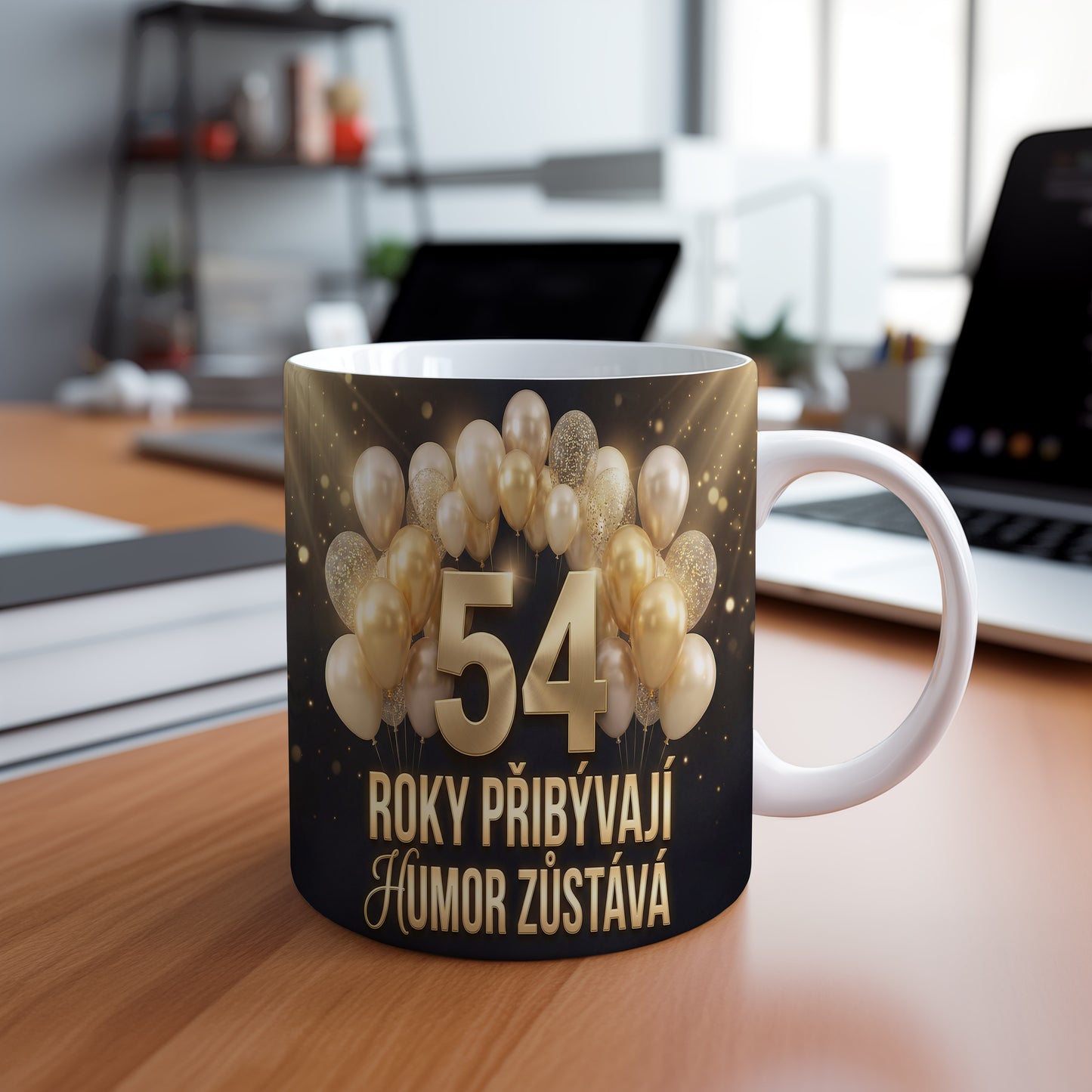Narozeninový hrnek 54 let – ROKY PŘIBÝVAJÍ, HUMOR ZŮSTÁVÁ