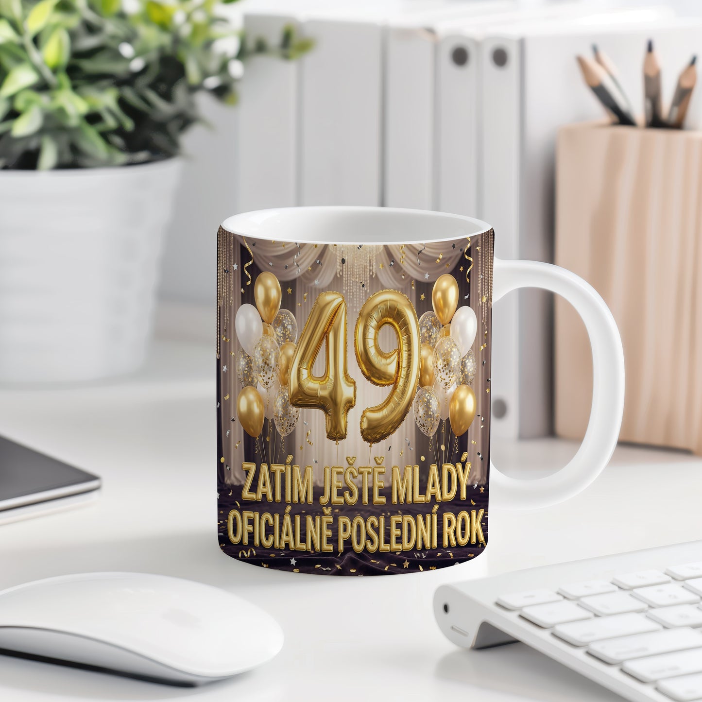 Narozeninový hrnek 49 let – ZATÍM JEŠTĚ MLADÝ, OFICIÁLNĚ POSLEDNÍ ROK