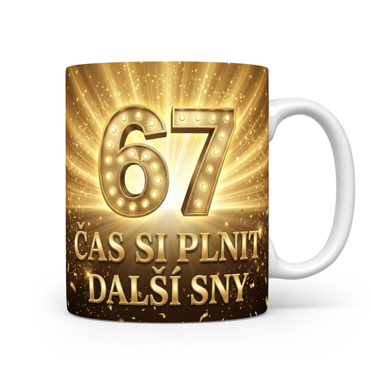 Narozeninový hrnek s věkem 67