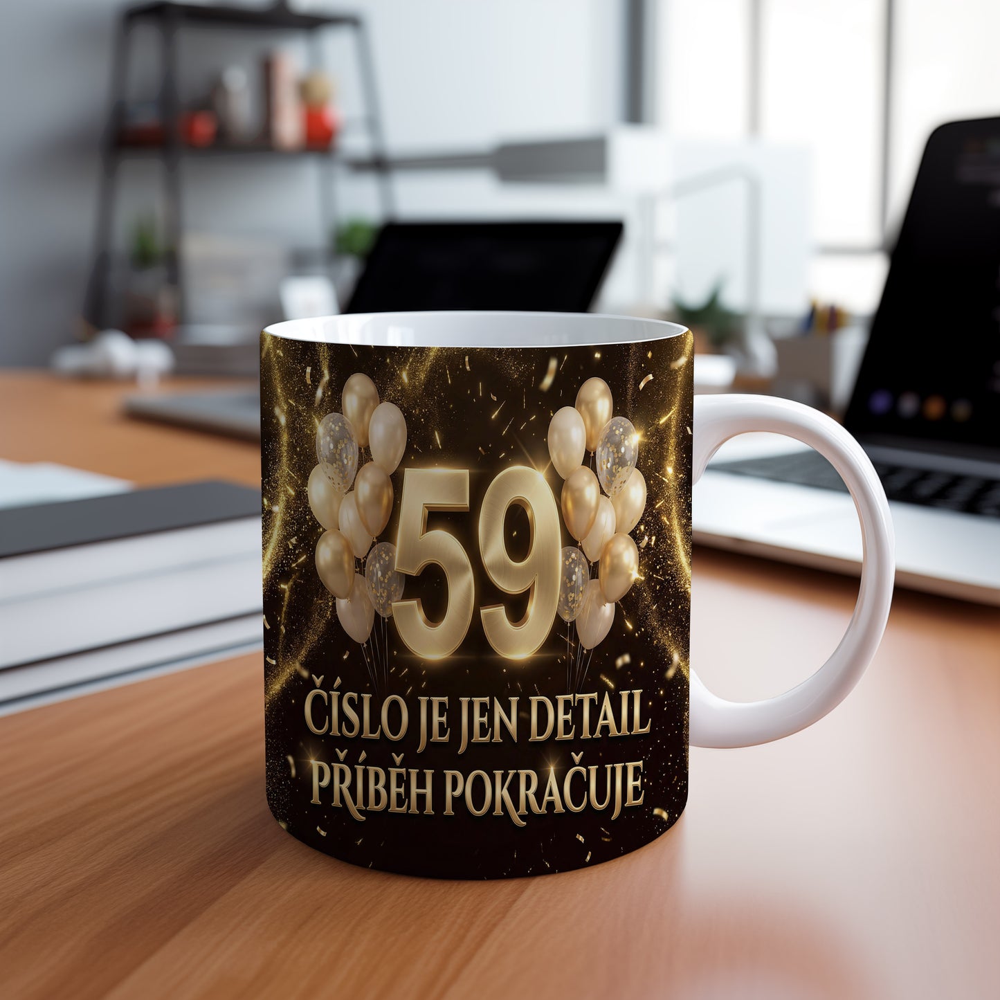 Narozeninový hrnek 59 let – ČÍSLO JE JEN DETAIL, PŘÍBĚH POKRAČUJE