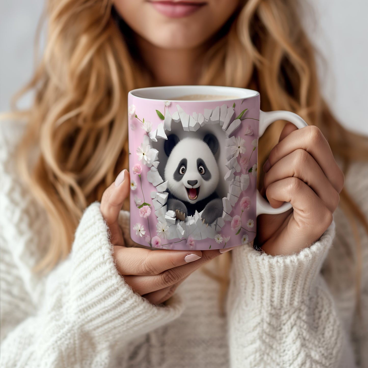 Hrnek s veselým pandím motivem