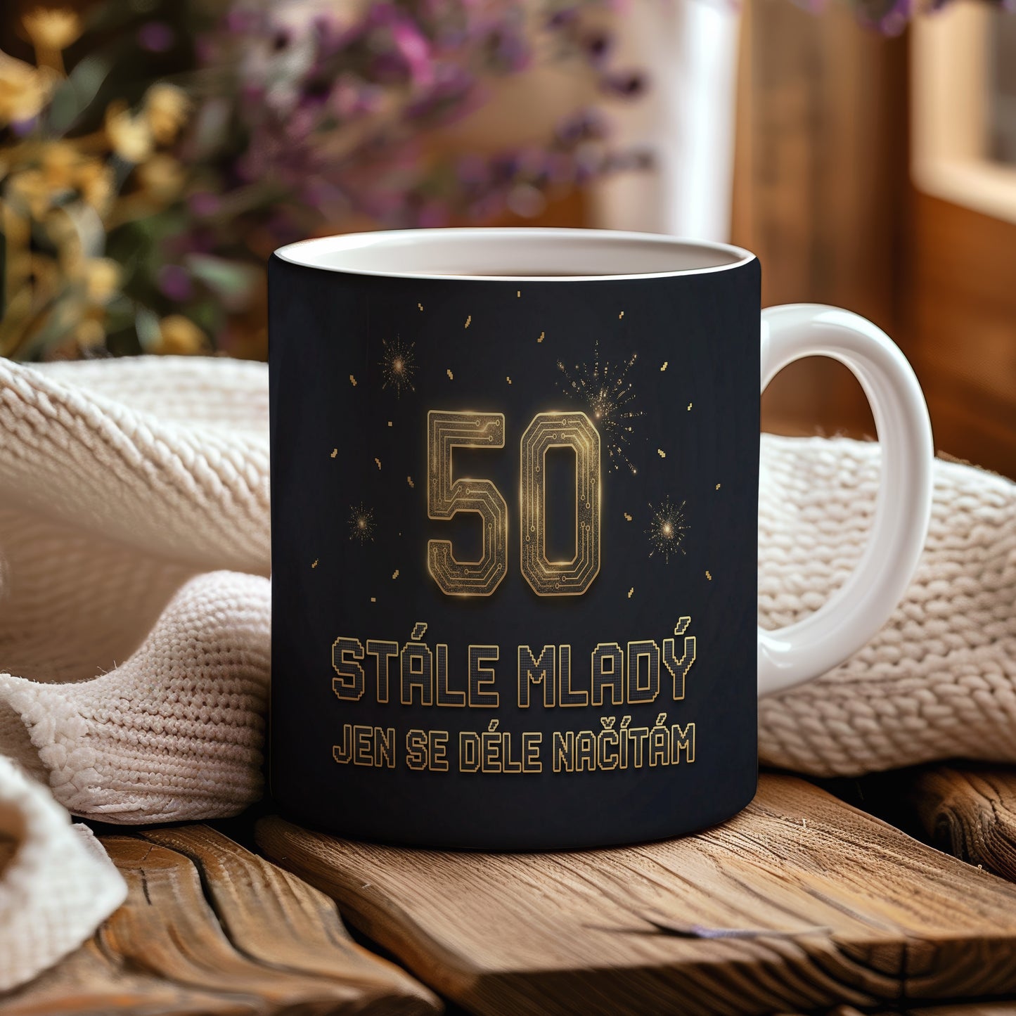 Narozeninový hrnek 50 let – STÁLE MLADÝ JEN SE DÉLE NAČÍTÁM