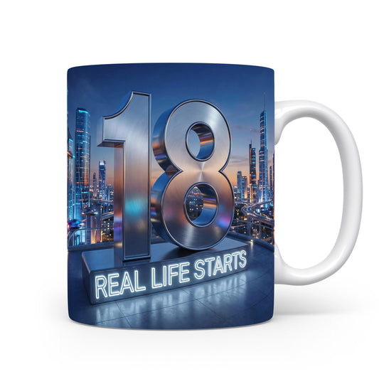 Hrnček s číslem 18 a nápisem REAL LIFE STARTS