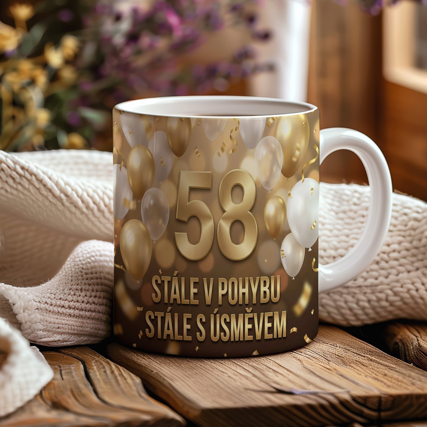 Narozeninový hrnek 58 let – STÁLE V POHYBU STÁLE S ÚSMĚVEM