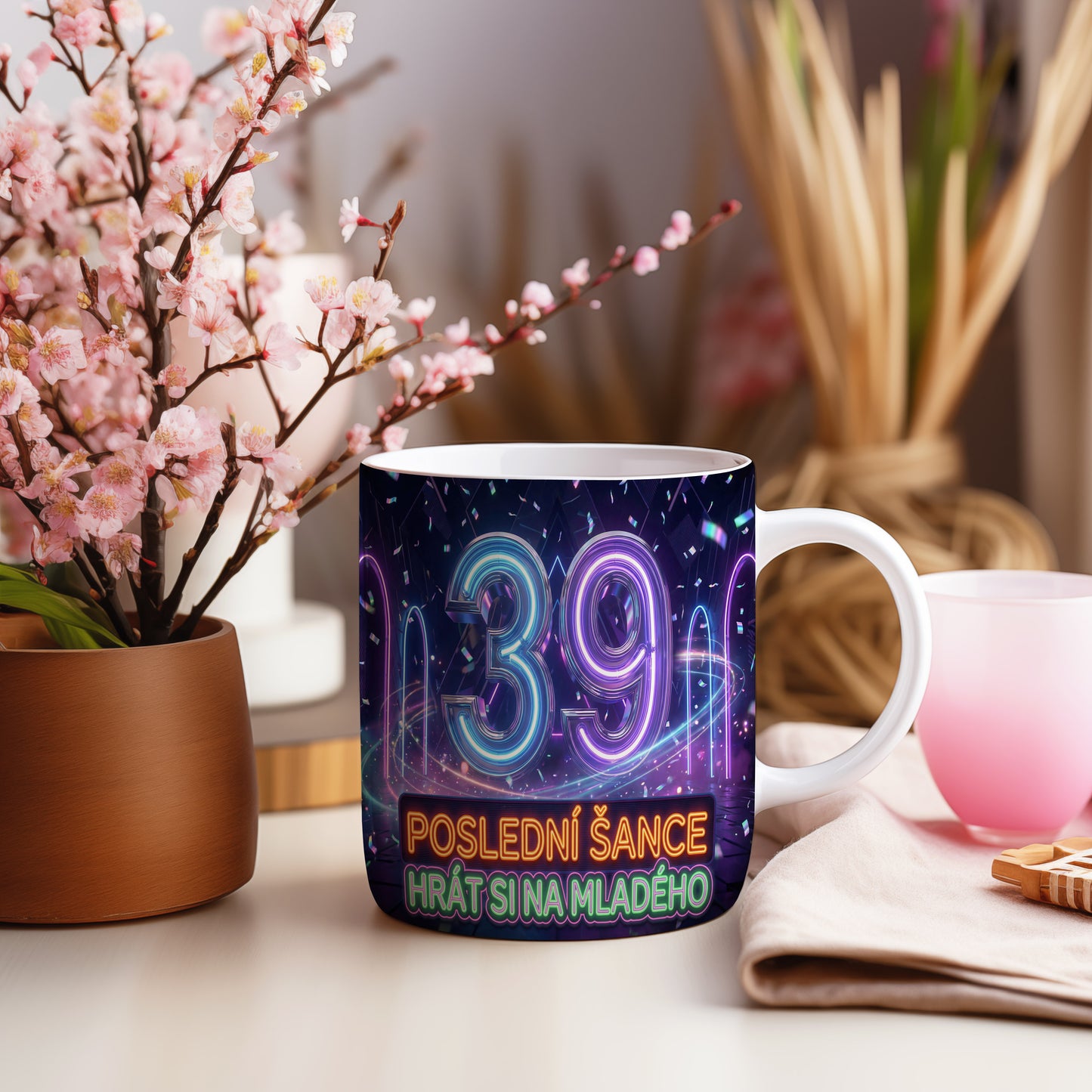 Narozeninový hrnek 39 let – POSLEDNÍ ŠANCE HRÁT SI NA MLADÉHO