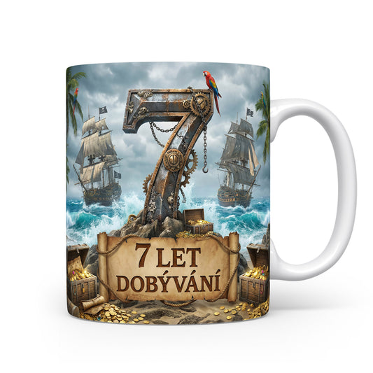 Hrnček s motivem pirátské lodi a číslem 7