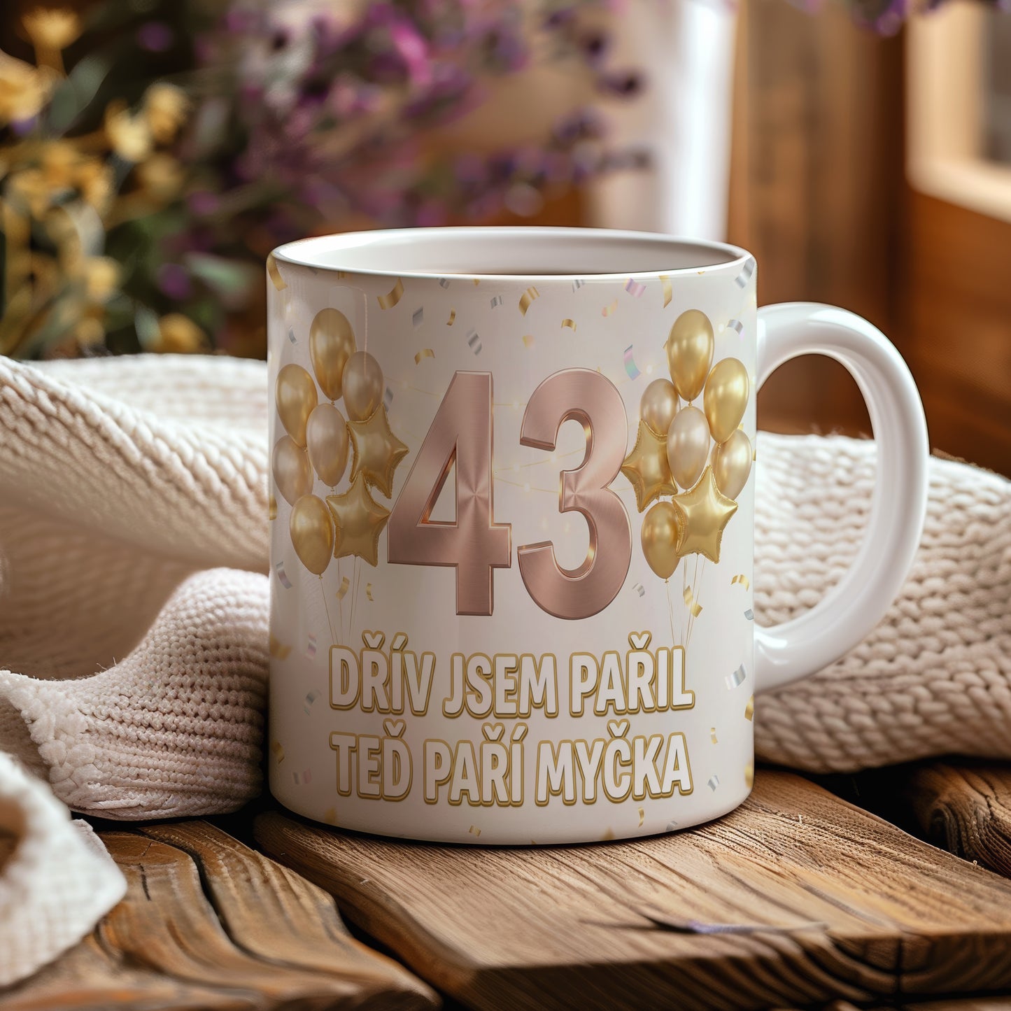 Narozeninový hrnek 43 let – DŘÍV JSEM PAŘIL TEĎ PAŘÍ MYČKA