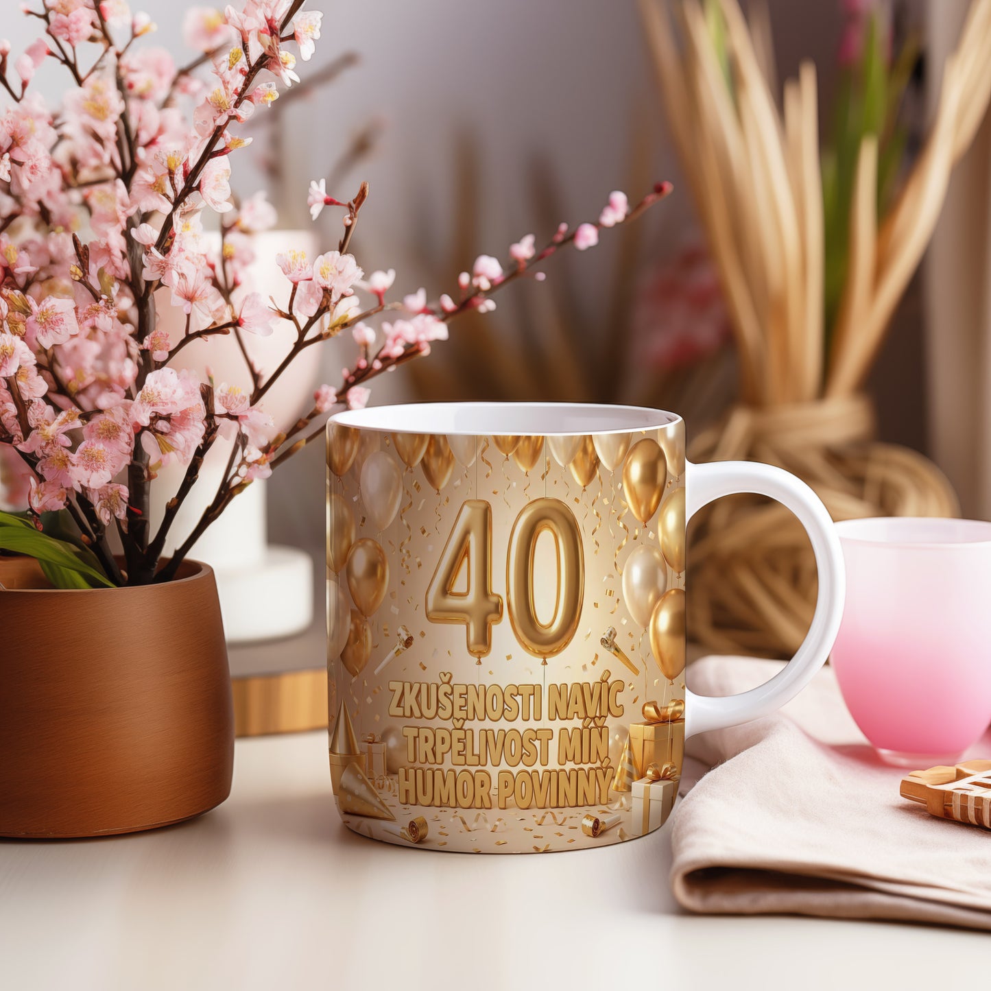 Narozeninový hrnek 40 let – ZKUŠENOSTI NAVÍC TRPĚLIVOST MÍŇ HUMOR POVINNY
