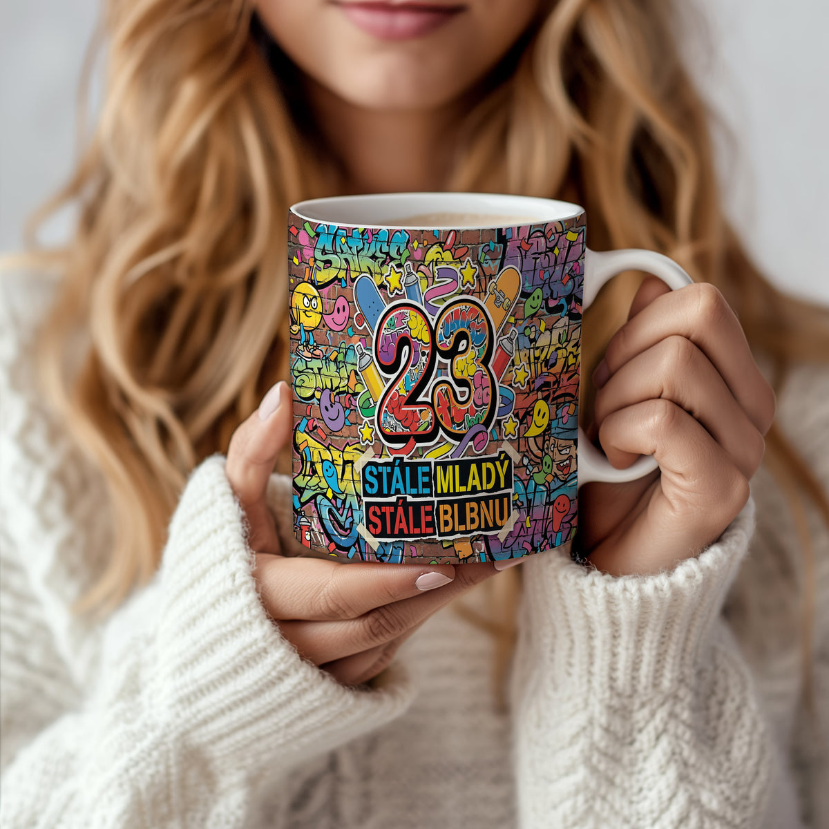 Narozeninový hrnek 23 let – STÁLE MLADÝ, STÁLE BLBNU