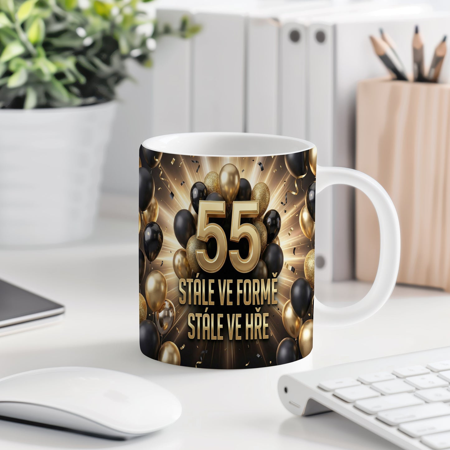 Narozeninový hrnek 55 let – STÁLE VE FORMĚ, STÁLE VE HŘE