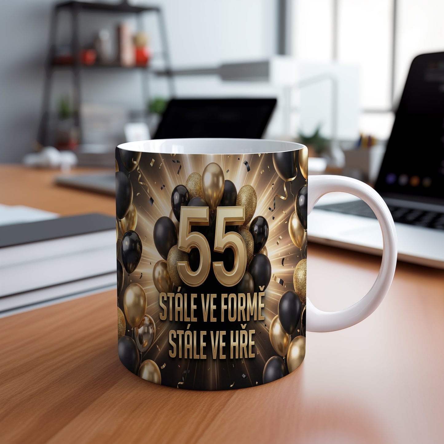 Narozeninový hrnek 55 let – STÁLE VE FORMĚ, STÁLE VE HŘE