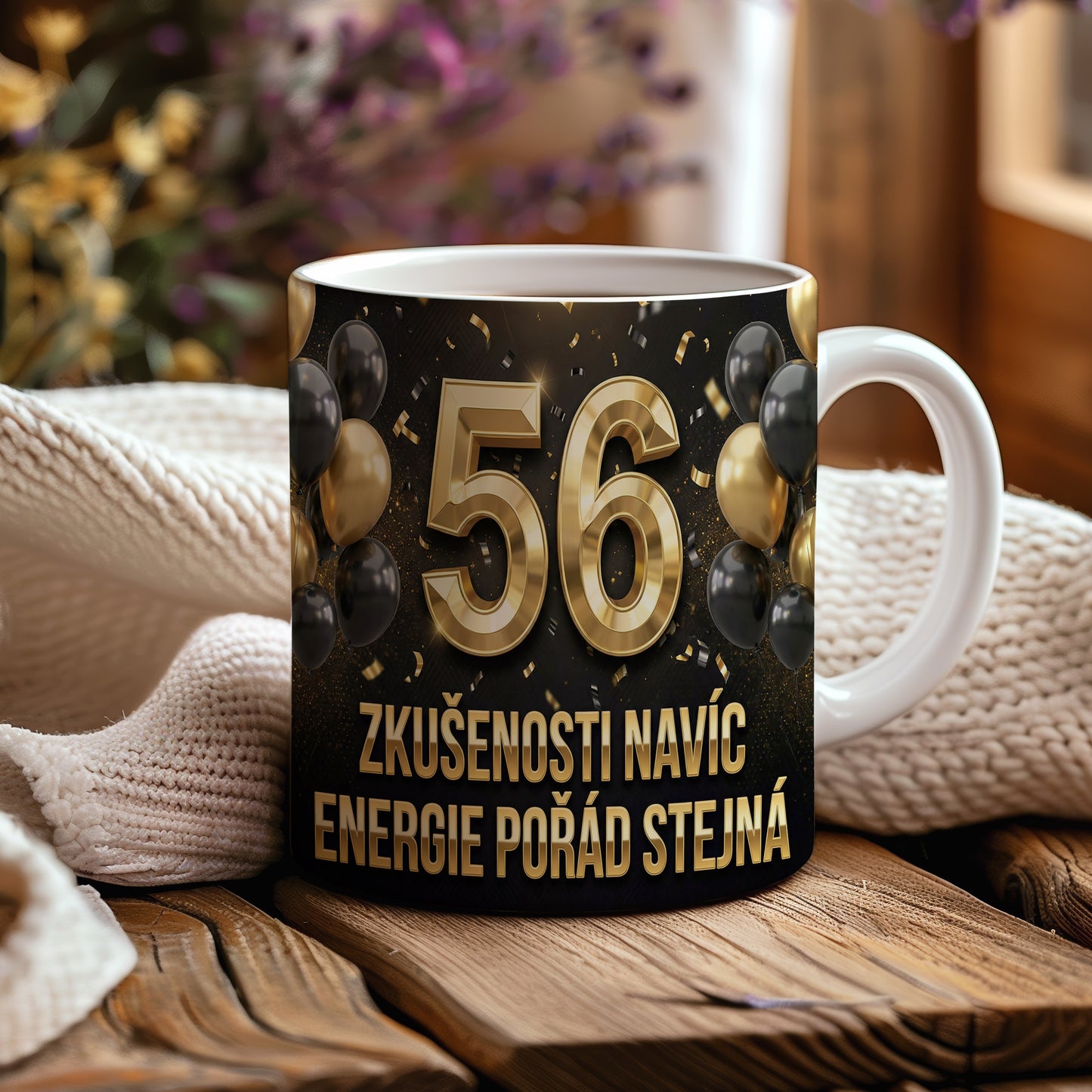 Narozeninový hrnek 56 let – ZKUŠENOSTI NAVÍC, ENERGIE POŘÁD STEJNÁ