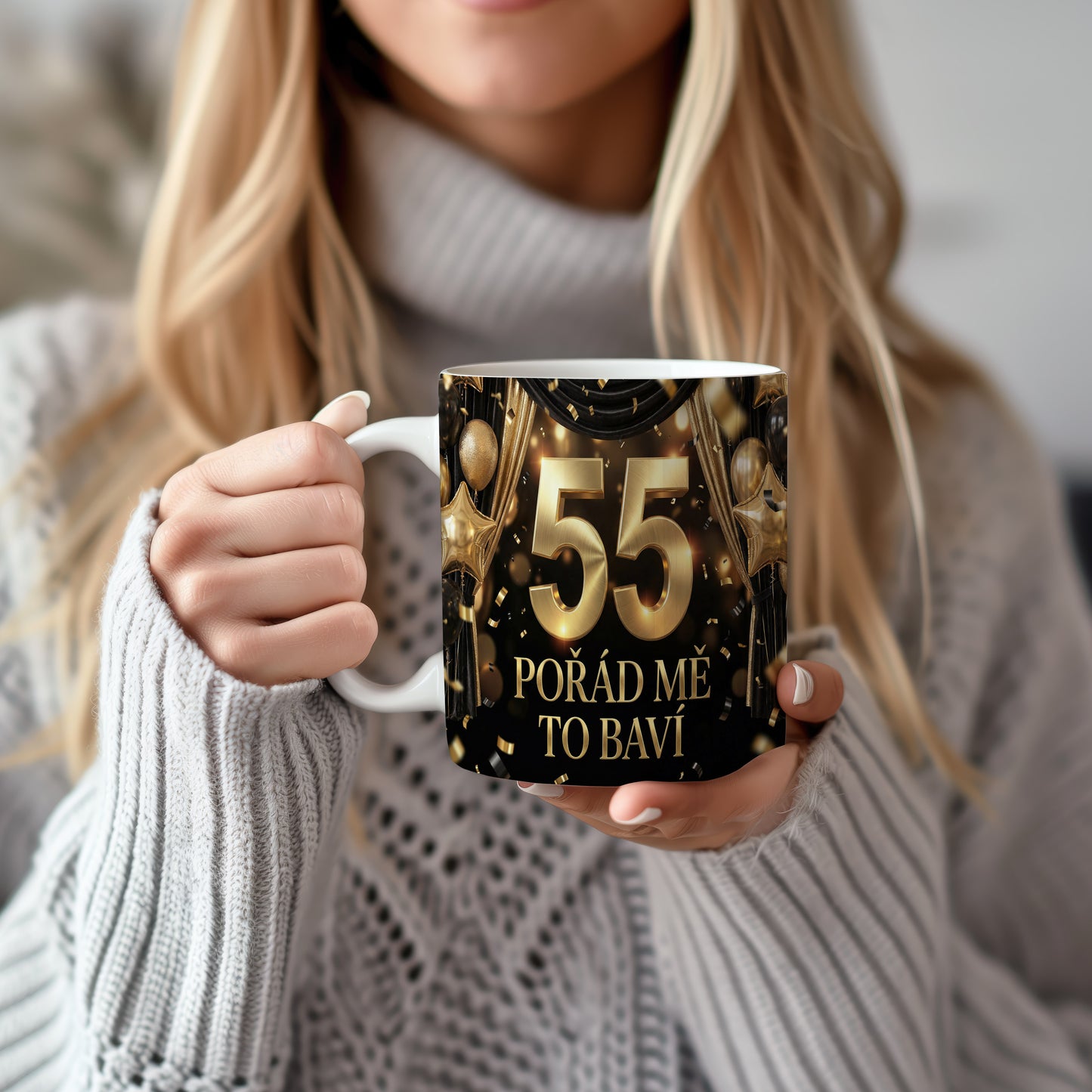 Narozeninový hrnek 55 let – POŘÁD MĚ TO BAVÍ