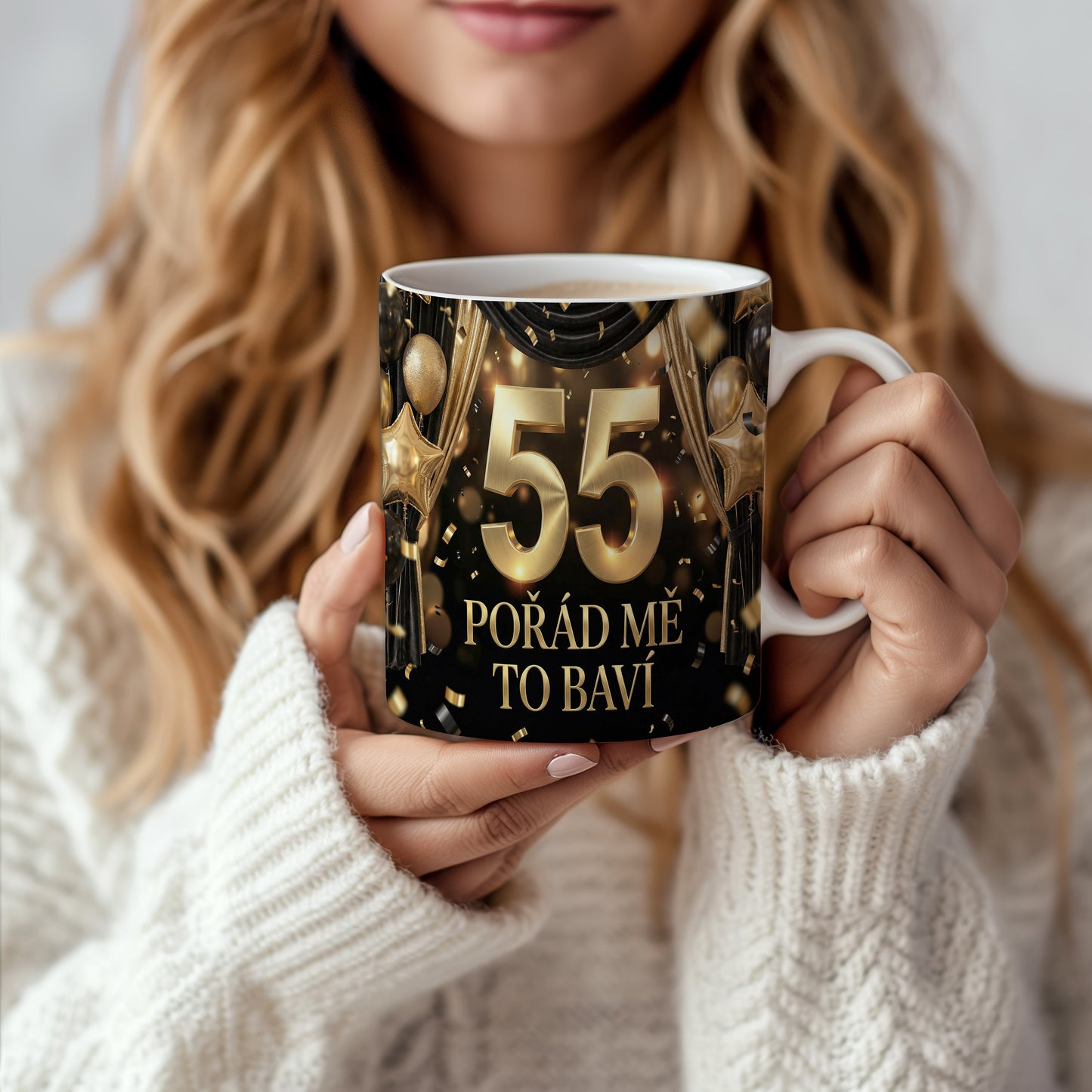 Narozeninový hrnek 55 let – POŘÁD MĚ TO BAVÍ