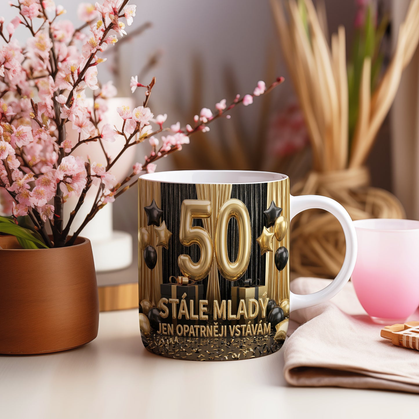 Narozeninový hrnek 50 let – STÁLE MLADÝ, JEN OPATRNĚJI VSTÁVÁM