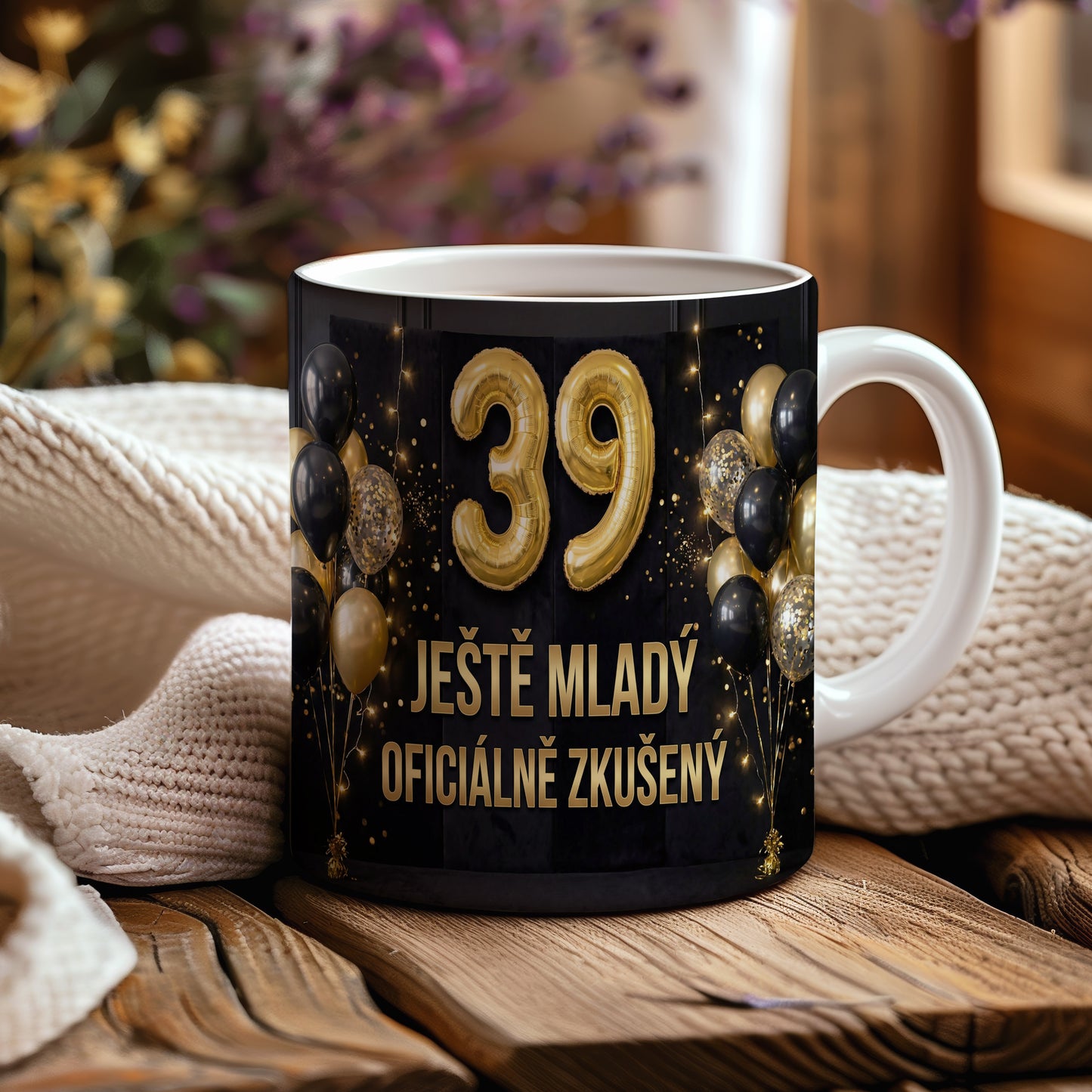 Narozeninový hrnek 39 let – JEŠTĚ MLADÝ OFICIÁLNĚ ZKUŠENÝ