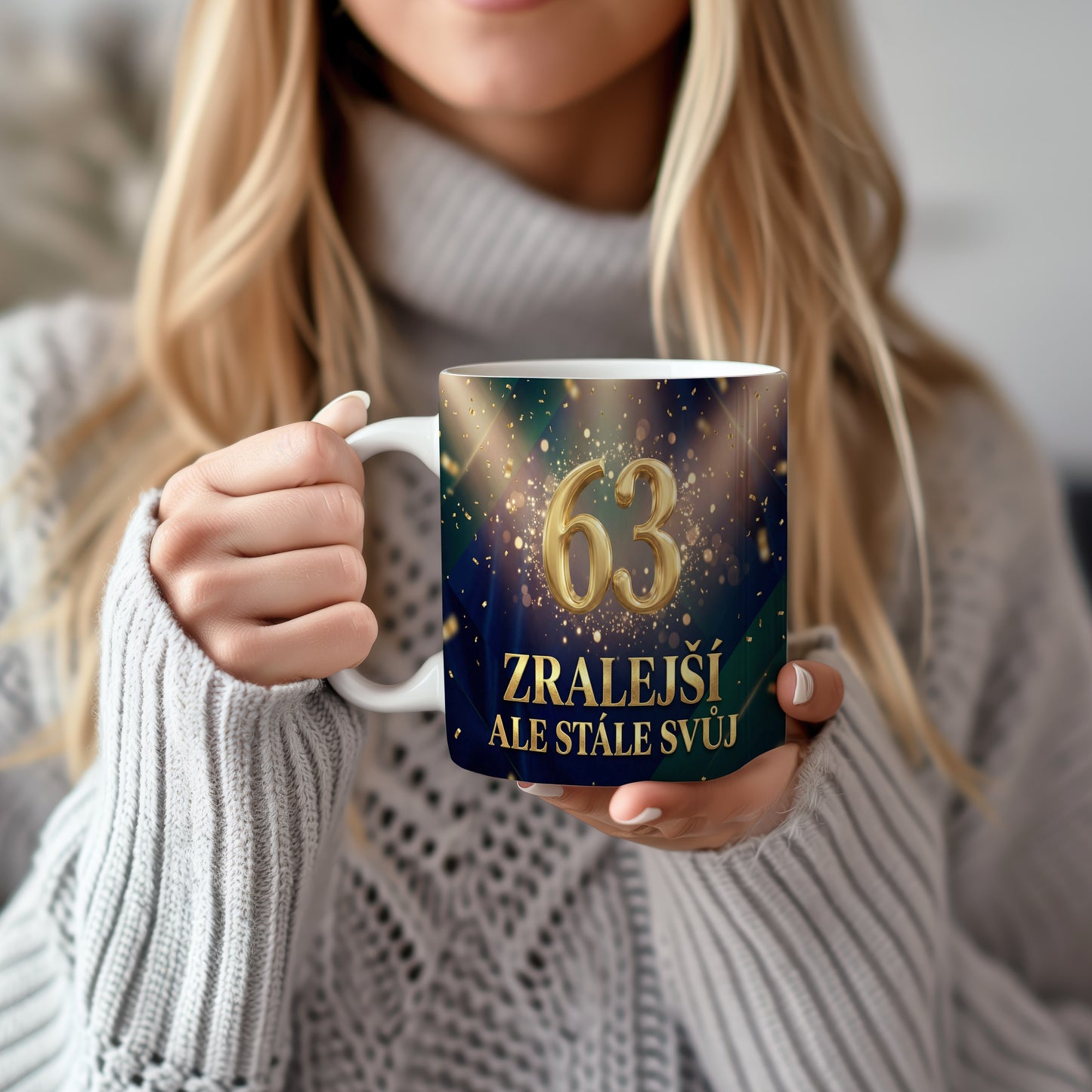 Narozeninový hrnek 63 let – ZRALEJŠÍ ALE STÁLE SVŮJ