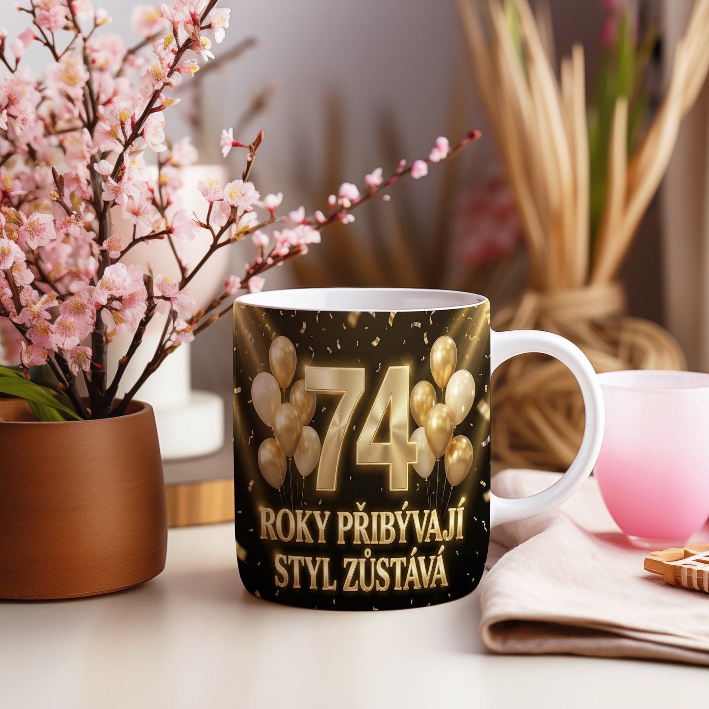Narozeninový hrnek 74 let – ROKY PŘIBÝVAJÍ, STYL ZŮSTÁVÁ