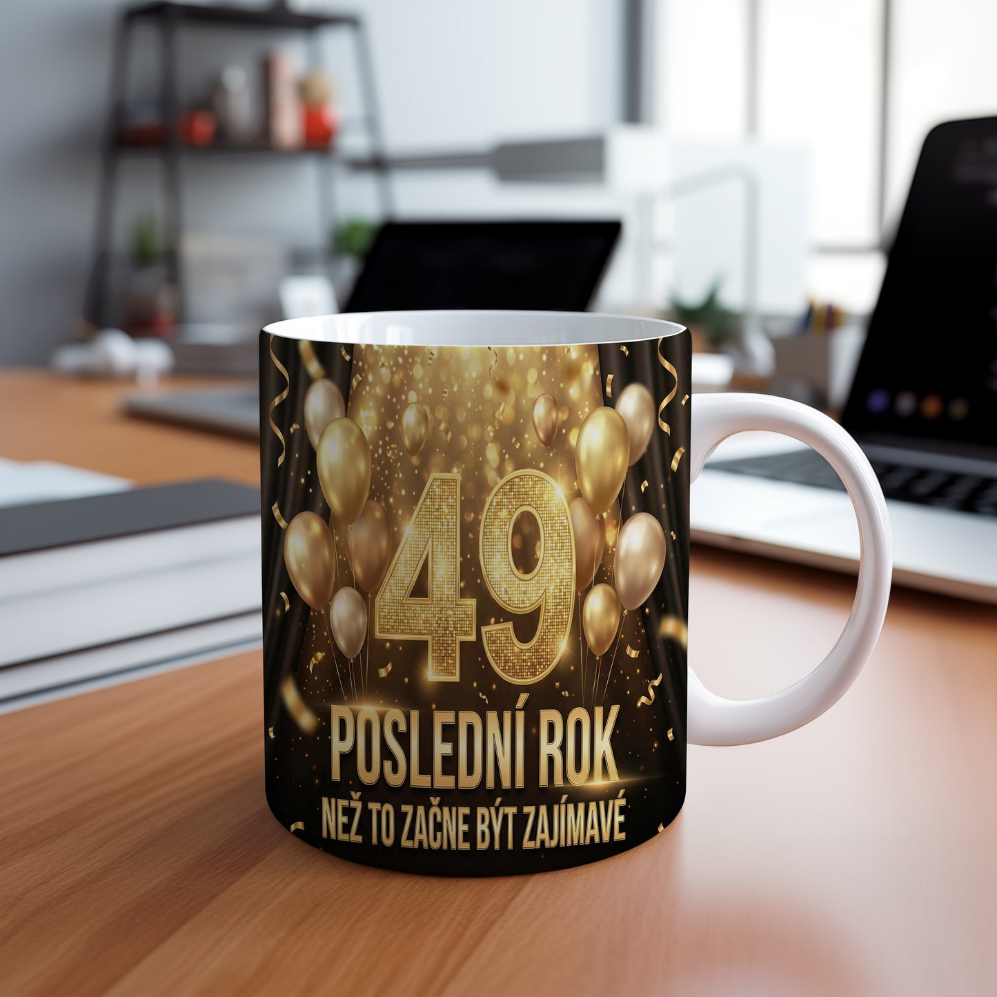 Narozeninový hrnek 49 let – POSLEDNÍ ROK NEŽ TO ZAČNE BÝT ZAJÍMAVÉ