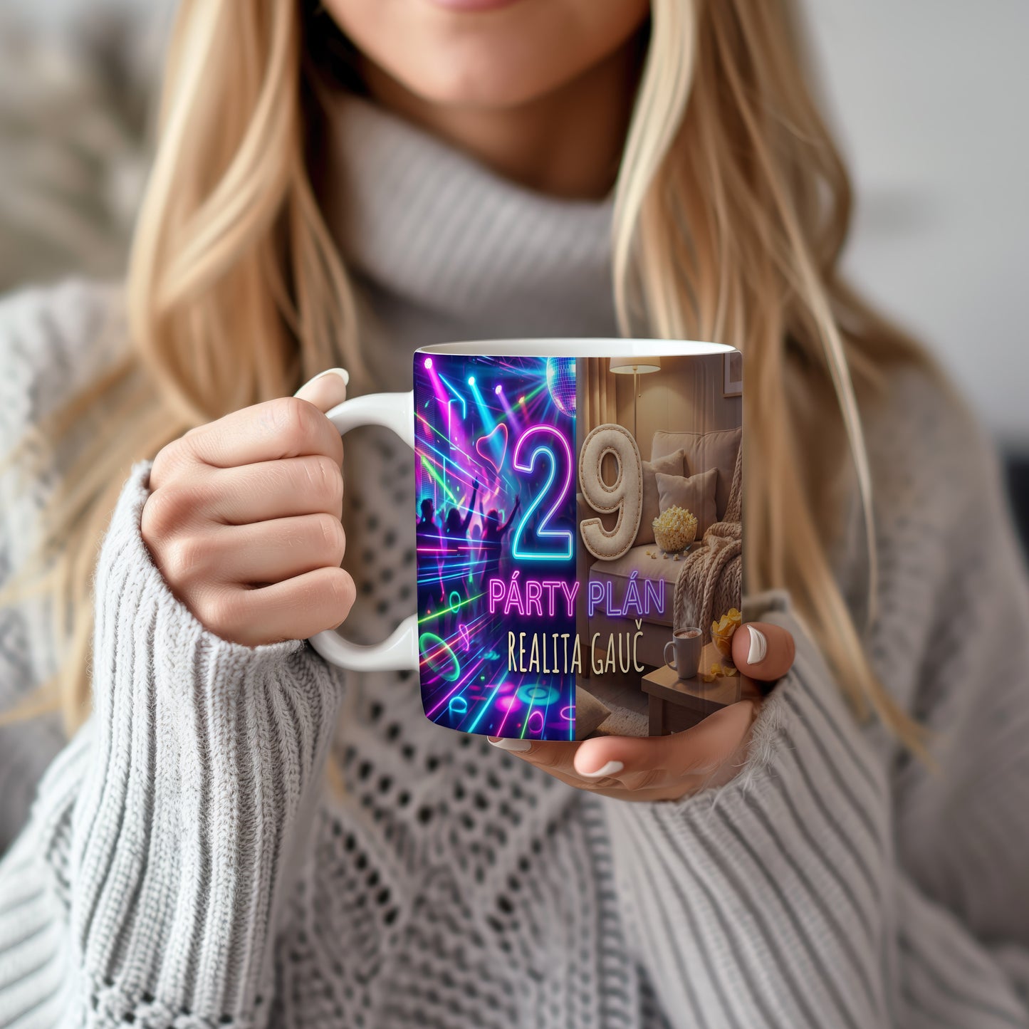 Narozeninový hrnek 29 let – PÁRTY PLÁN REALITA GAUČ