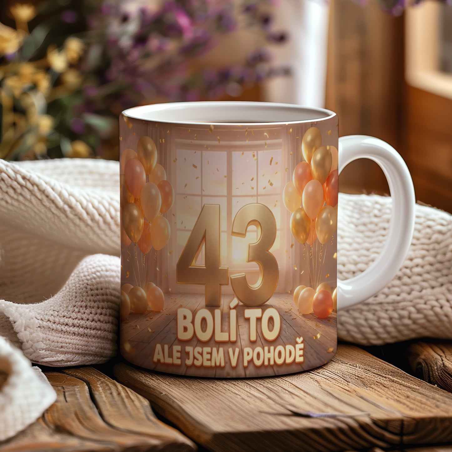 Narozeninový hrnek 43 let – BOLÍ TO ALE JSEM V POHODĚ