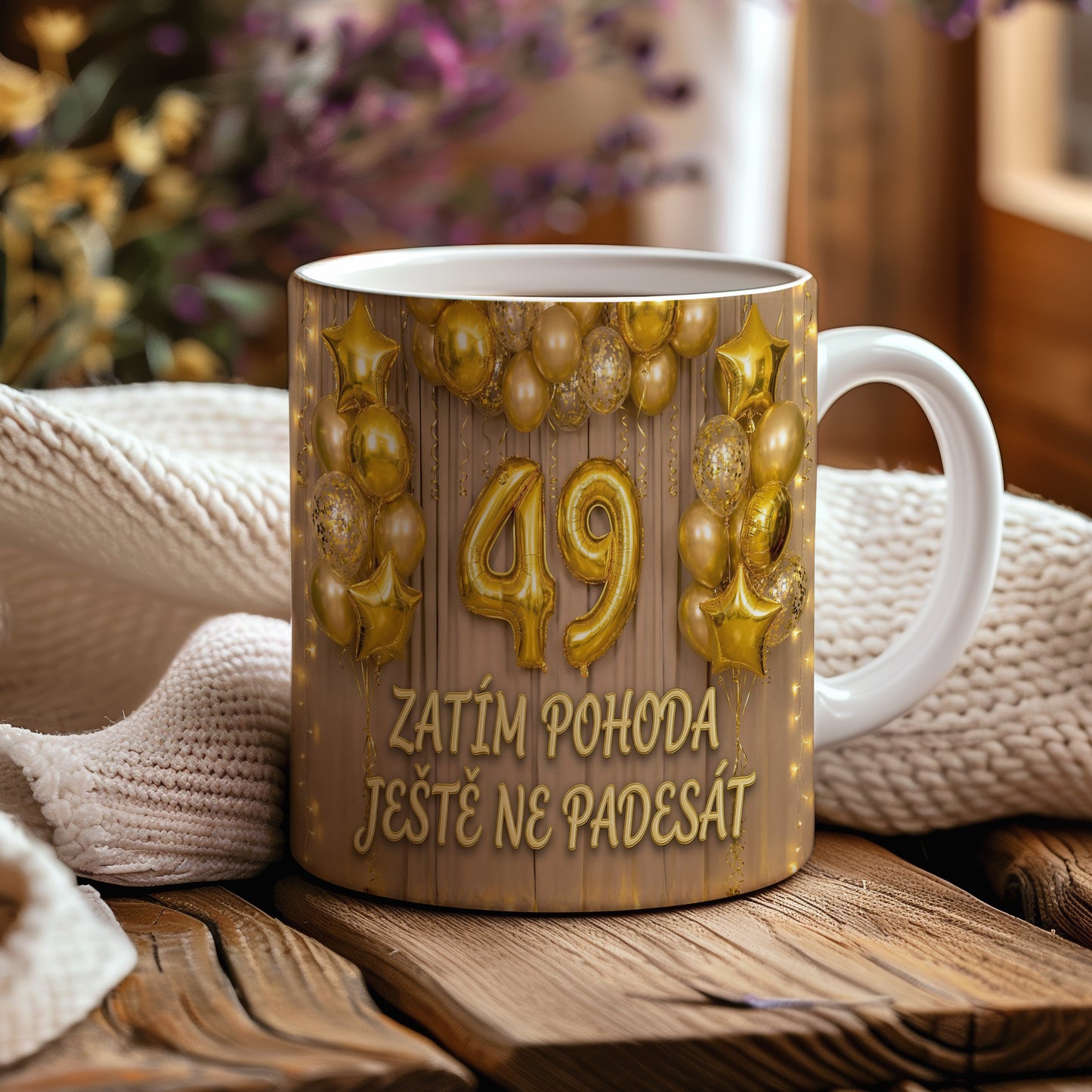 Narozeninový hrnek 49 let – ZATÍM POHODA JEŠTĚ NE PADESÁT