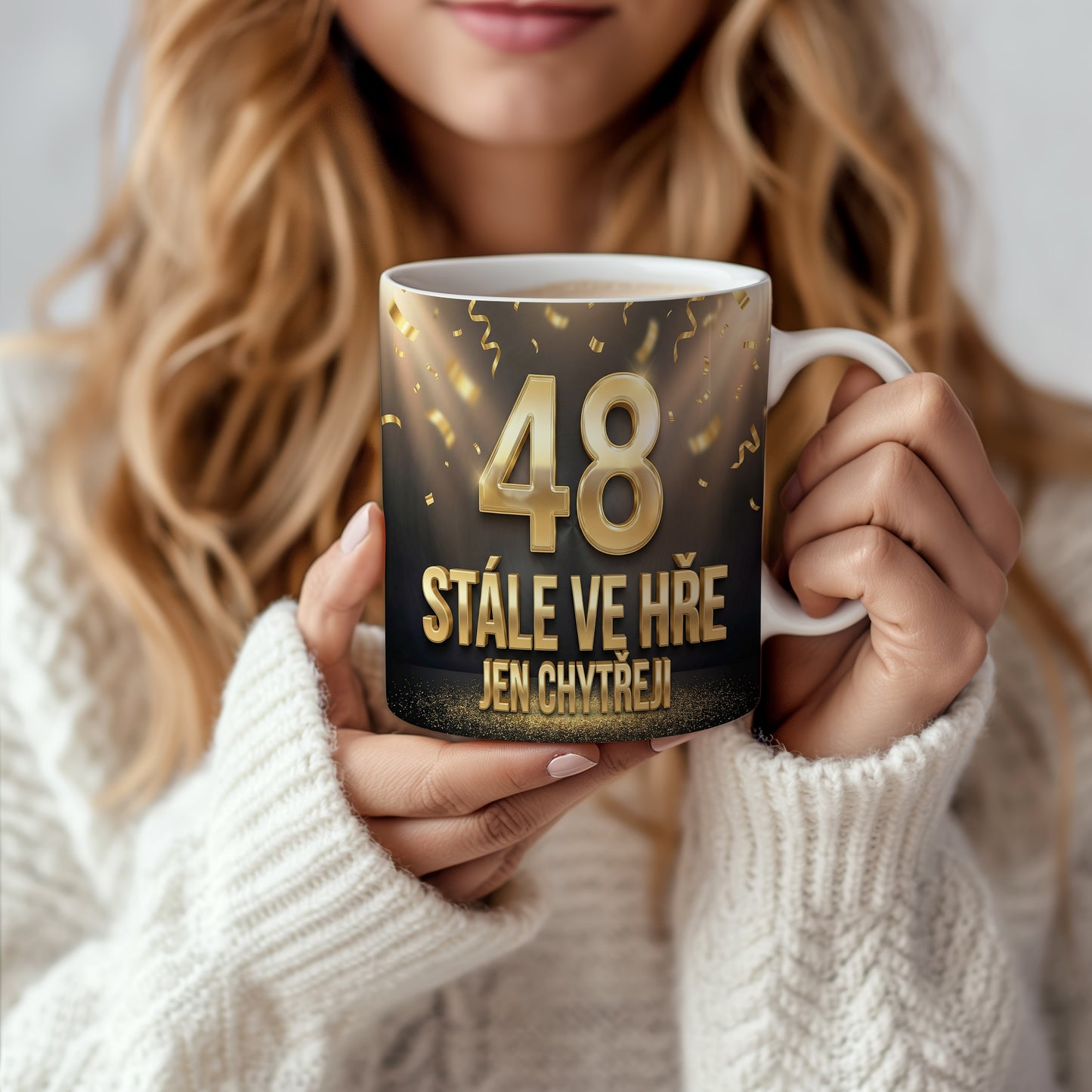 Narozeninový hrnek 48 let – STÁLE VE HŘE JEN CHYTŘEJI