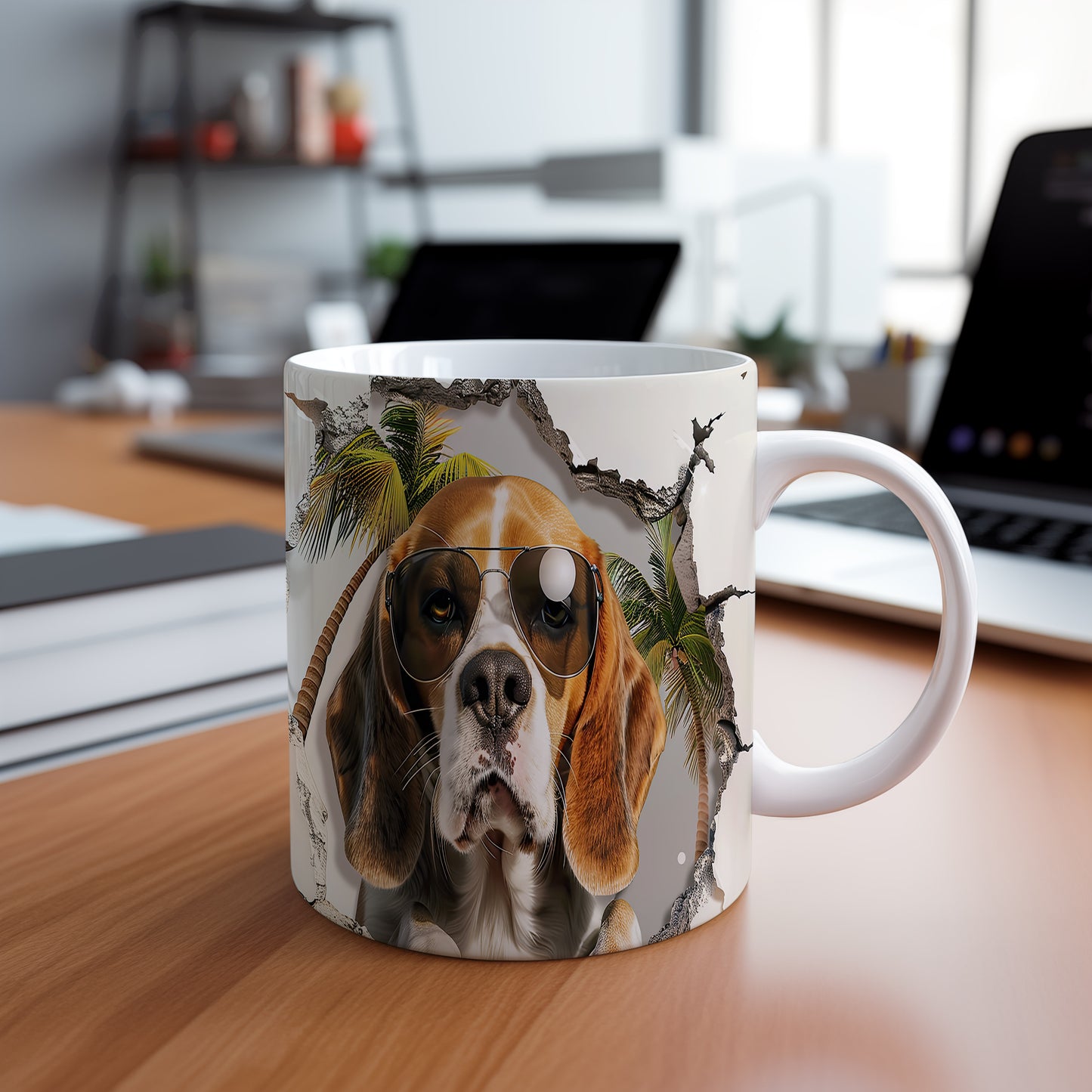 Hrnek s beagle psem v brýlích